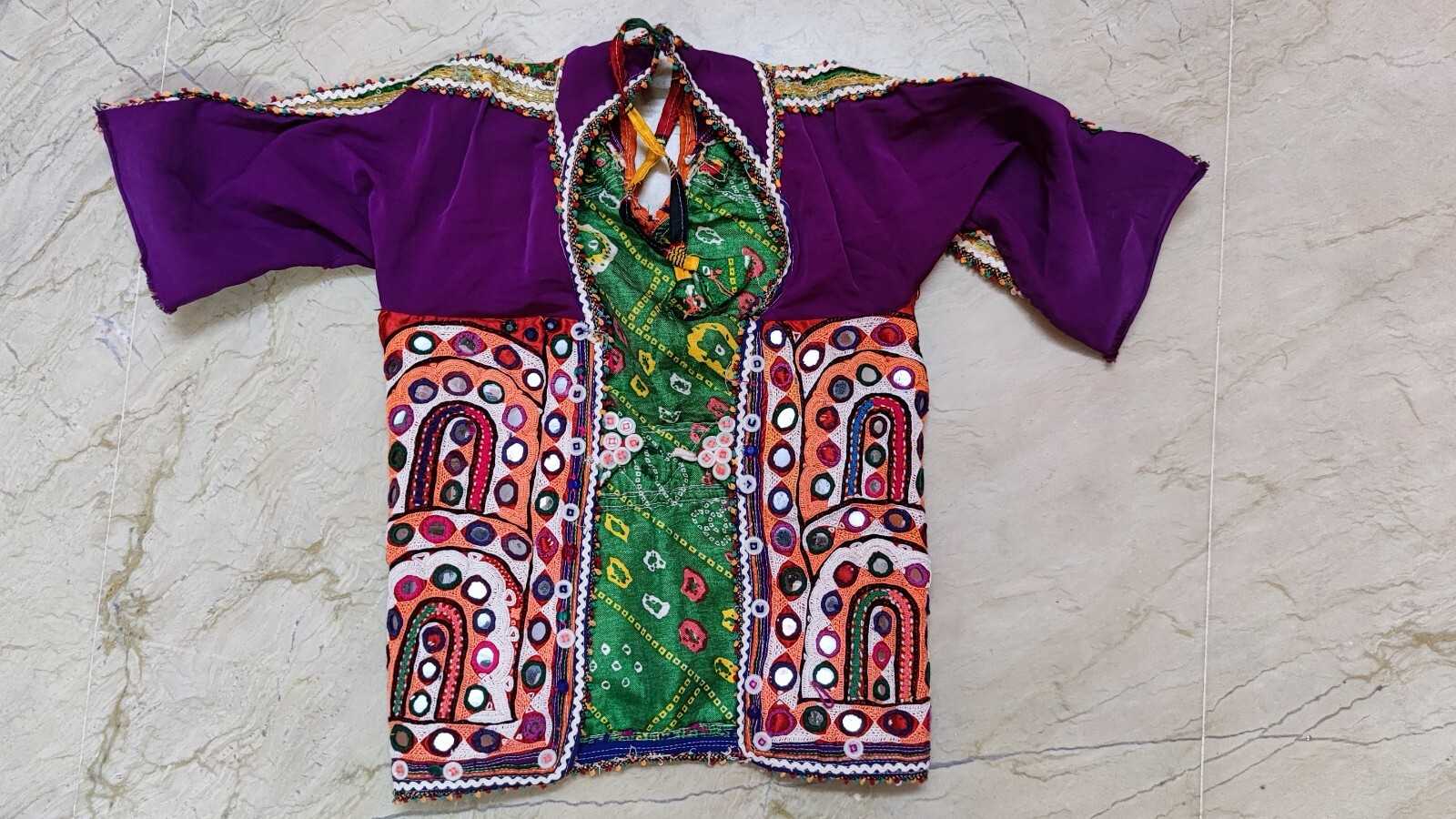 Vintage Banjara Tribal Kuchi Hand Embroidery Indian Traditional Back Less Choli