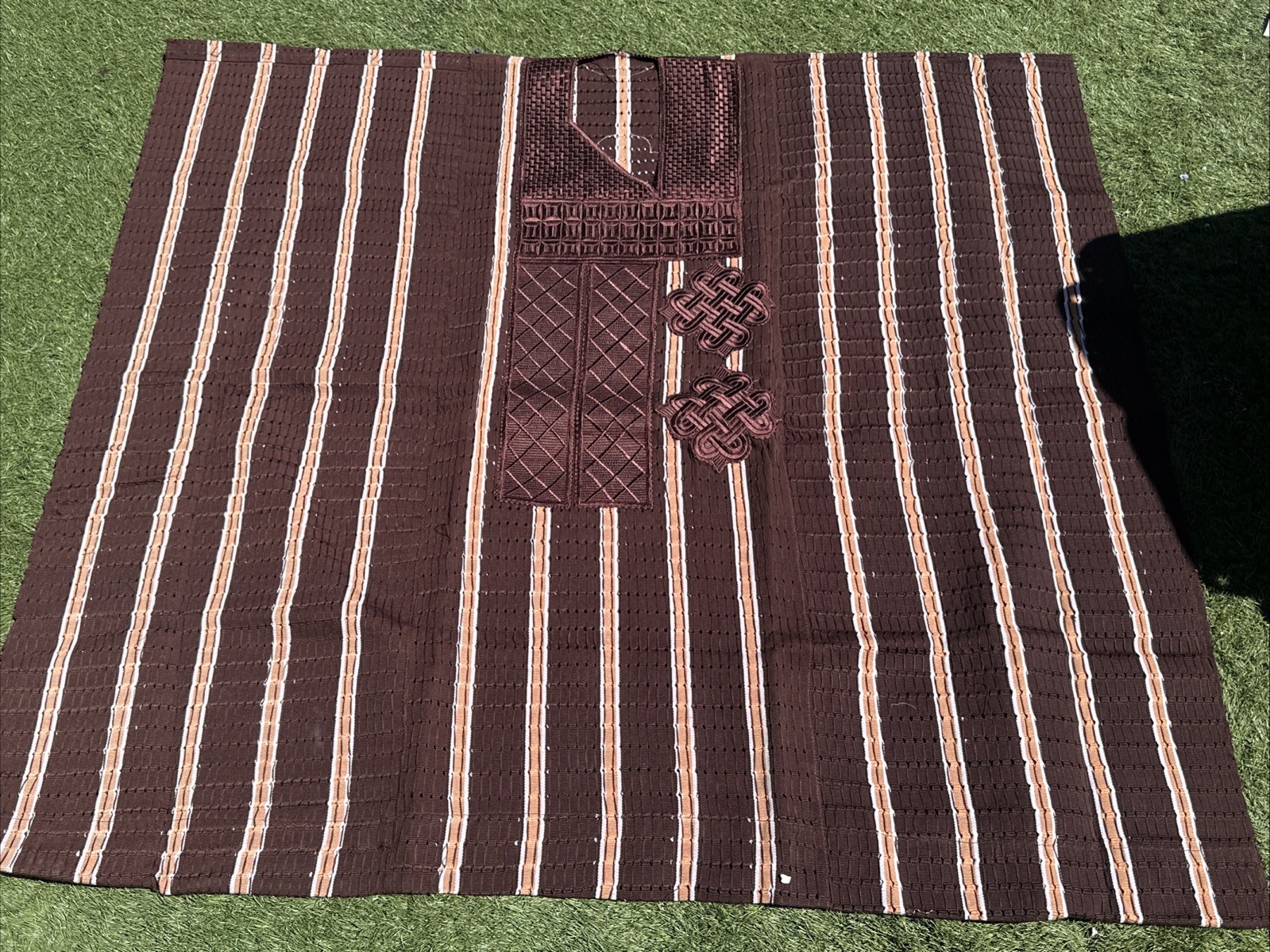 Agbada Dashiki African Men Embroidery Robe 4 Pieces Bazin Shirt Pants Suit Set
