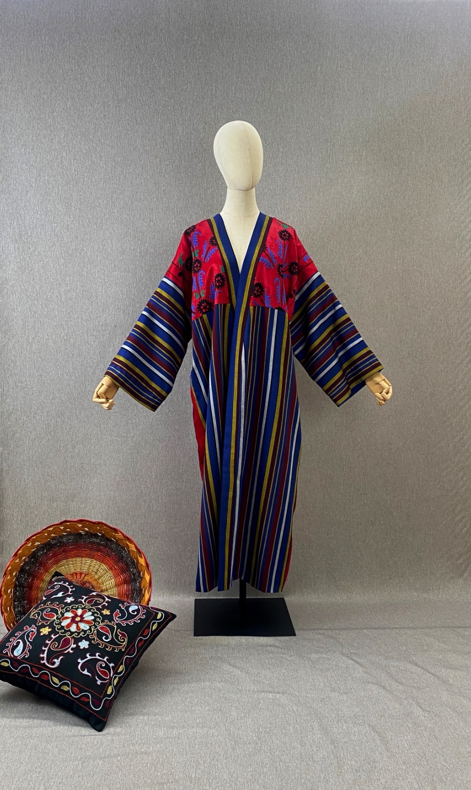 Vintage Uzbek Suzani Chapan Robe Jacket Embroidered OOAK Boho Ethnic Coat Kimono