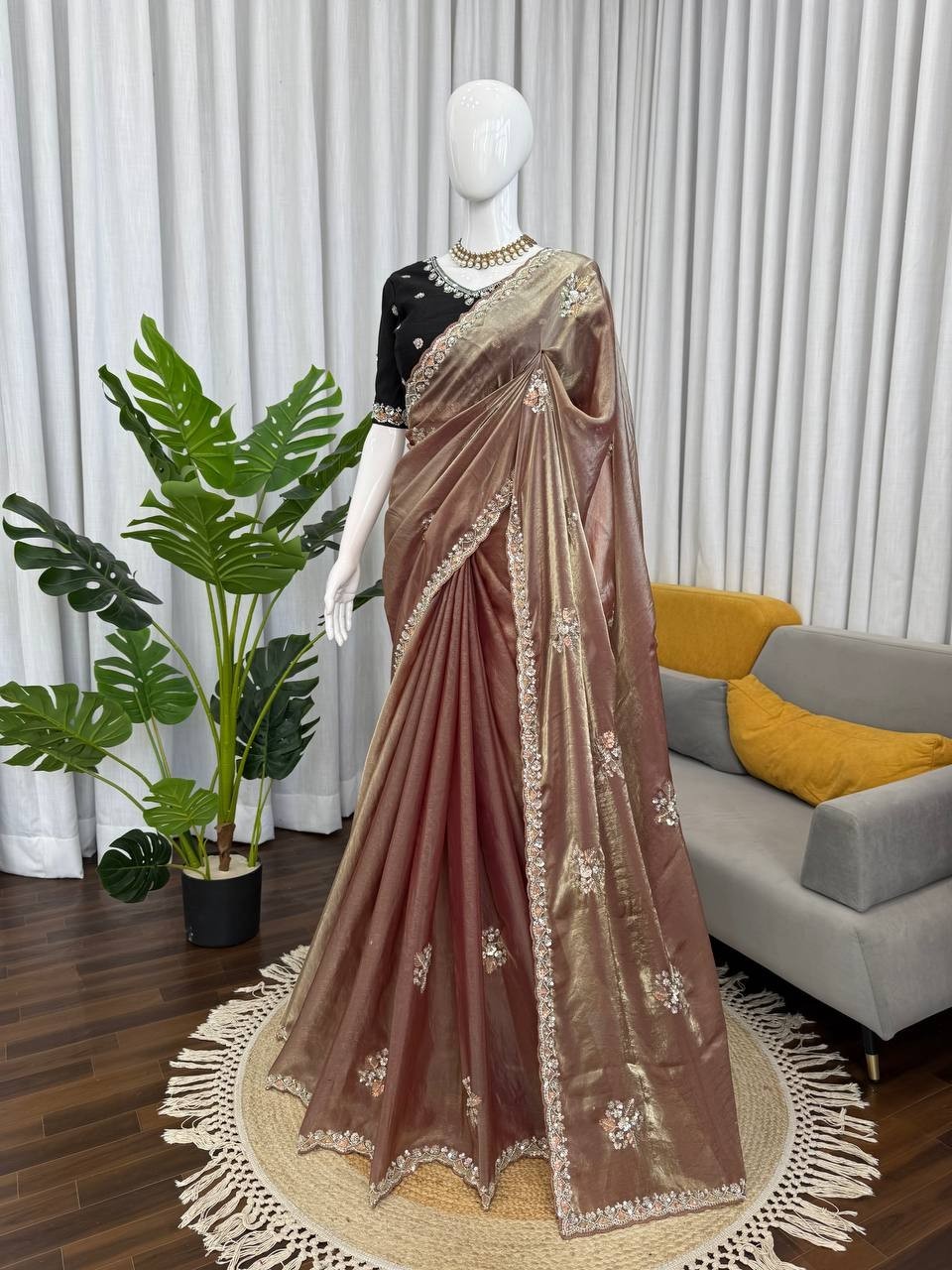 Exclusive Look Silk Brown Saree With Blouse For Festival Wear