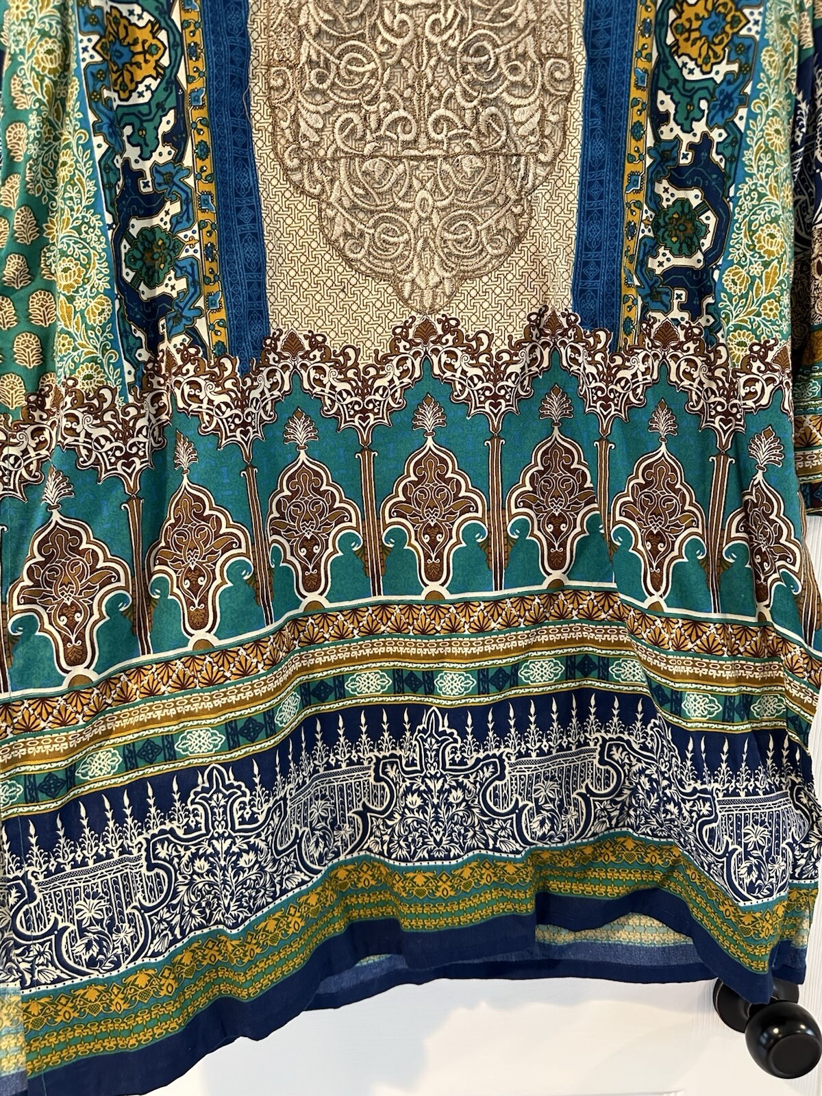 LIMELIGHT 2-Piece Cotton Lawn Digital Print Shalwar Kameez (Medium)