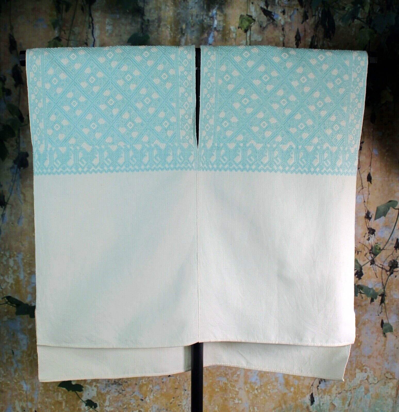 M/L Huipil Aqua & Cream Handwoven Backstrap Loom Mayan Larrainzar Chiapas Mexico