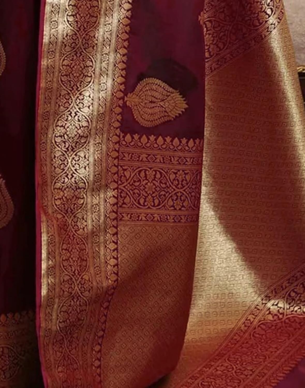 Women’s Kanjivaram Silk Saree Jacquard Banarasi Sari With Blouse Piece