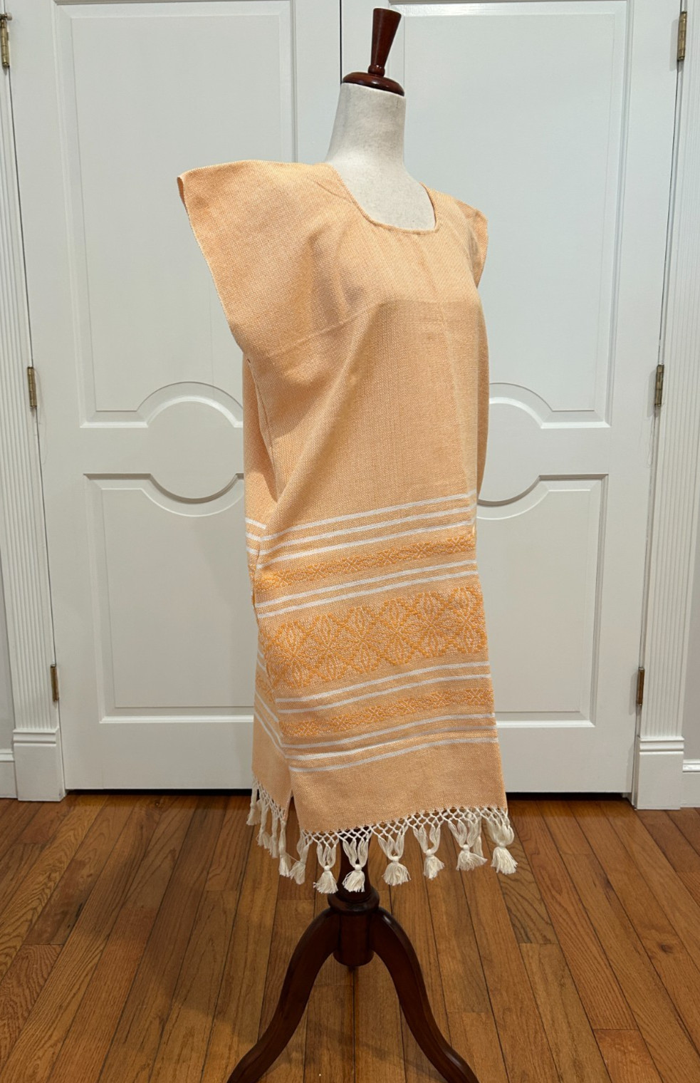 One of a Kind Pedal loom Mexican Dress with Pockets, Summer Dress! Huipil style!