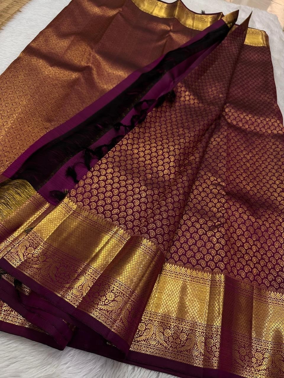 Elegant Maroon & Gold Silk Saree Traditional Woven Brocade Indian Wedding Party