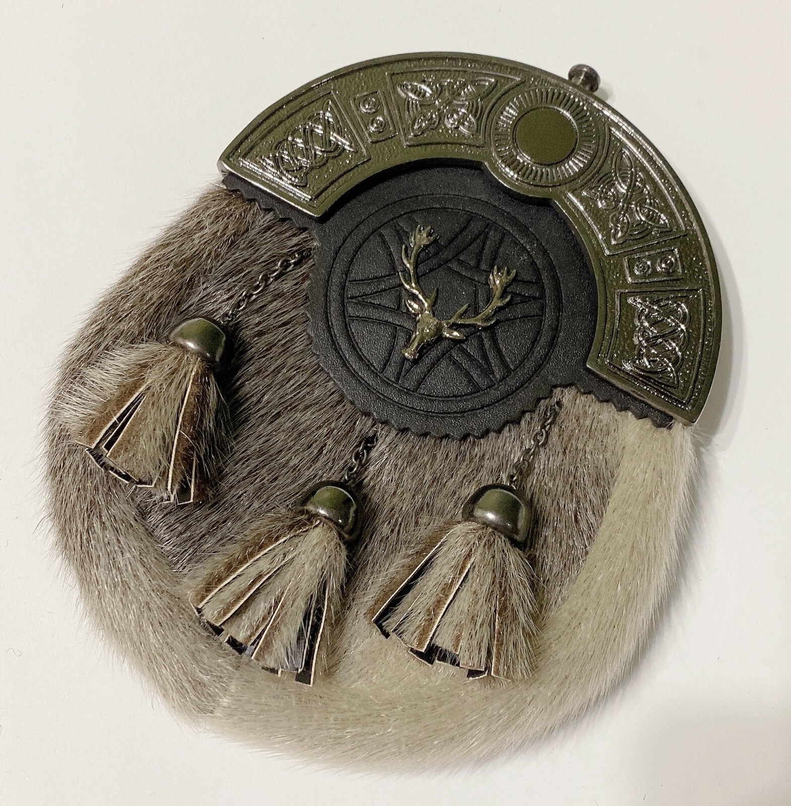 Men’s Stag Head Scottish Sporran Antique Style with Three Matching Tassels, Belt