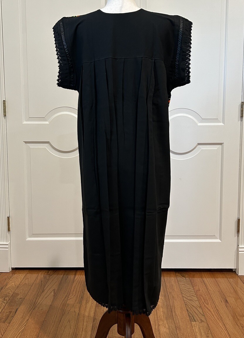 Mexican Black dress, Oaxaca dress, hand embroidery dress.