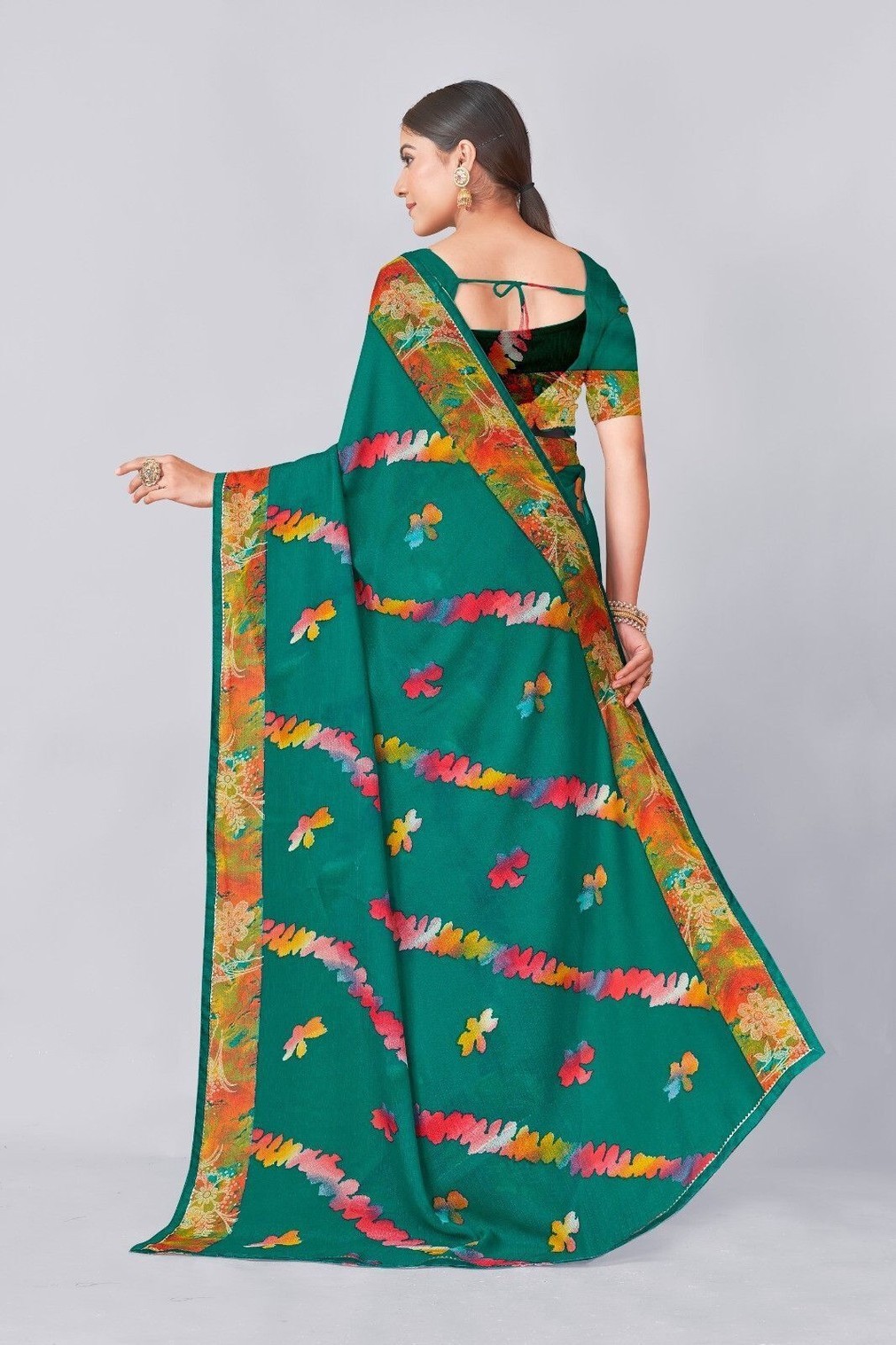Printed Bandhani Chiffon Saree With Stitched Blouse (Green)