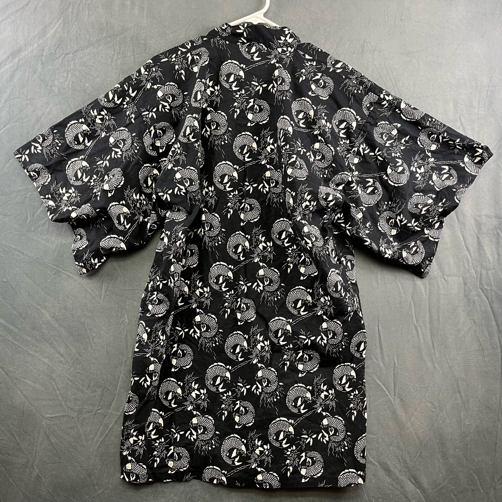 Lucky Koi Fish Japanese Mid Length Kimono with Underarm Vents Wu-Tang 90’s OO-04