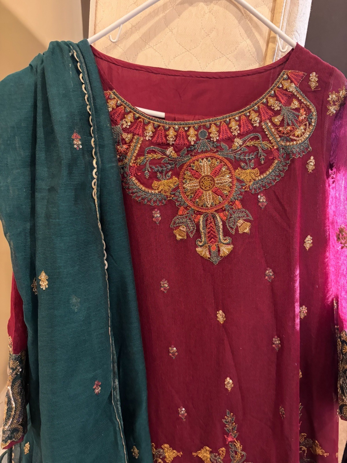 Sapphire / Khaadi Maroon Embroidered Semi formal dress Women Size L/XL ethnic