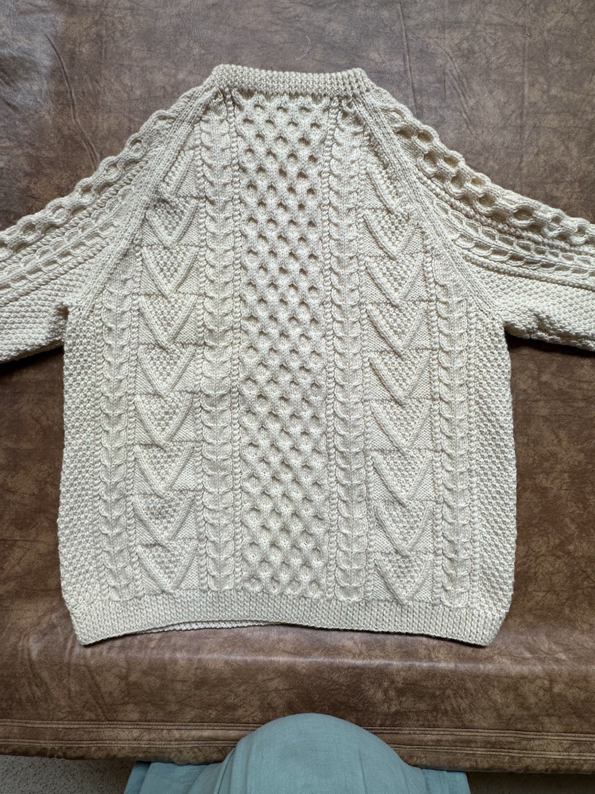 Aisling Aran Crafts Men’s X-LARGE 100% Wool Fisherman’s Crewneck Made in Ireland