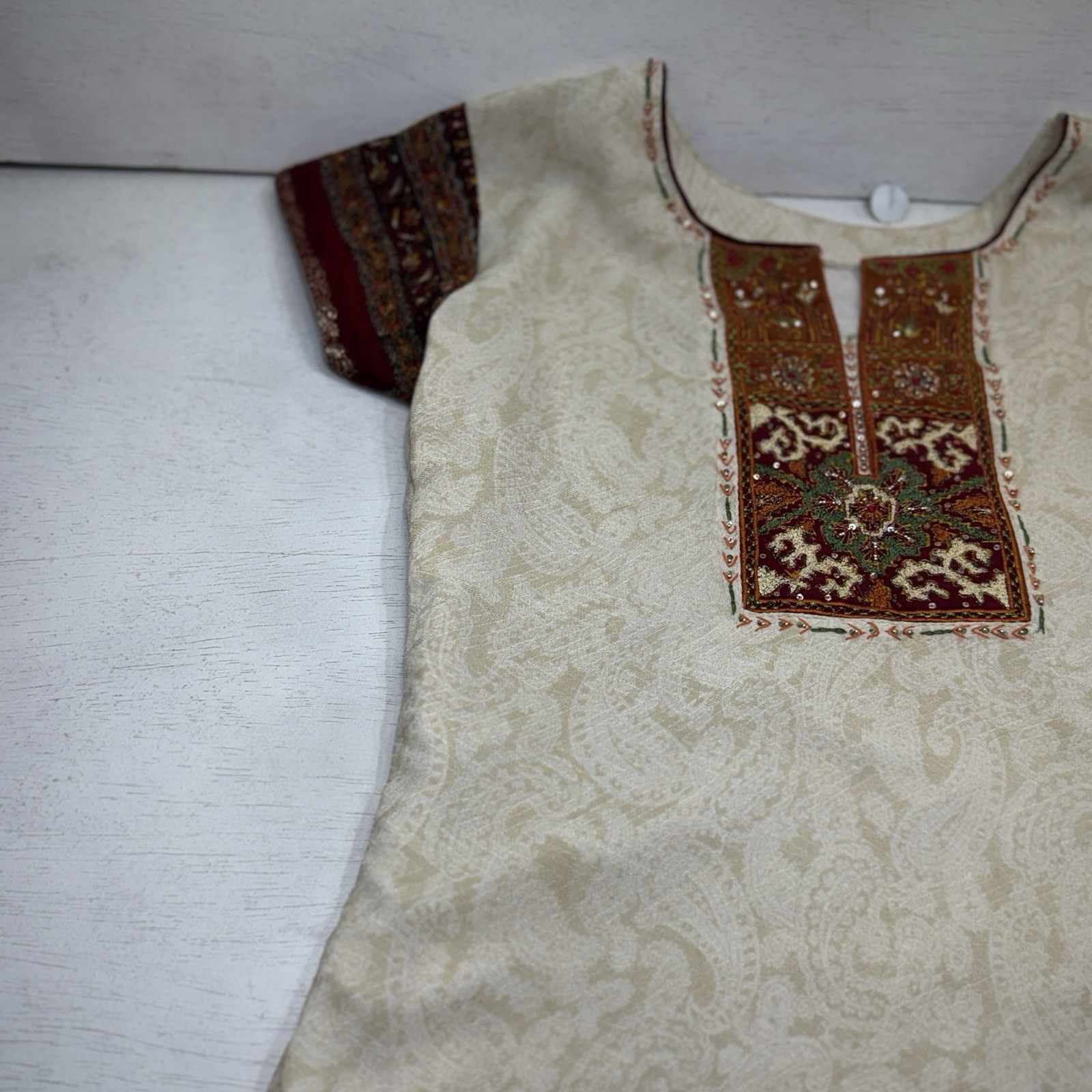 Kurta Dress Tunic Small Embroidery Beige Paisley Embellished With Red Trim Lined