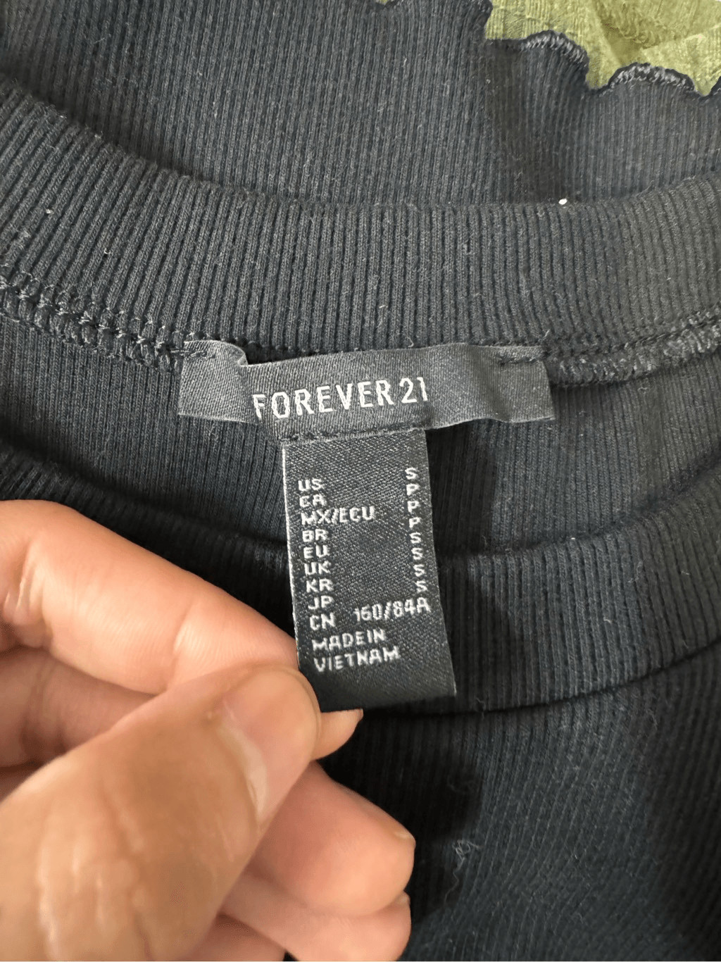 Forever 21 blouse size small