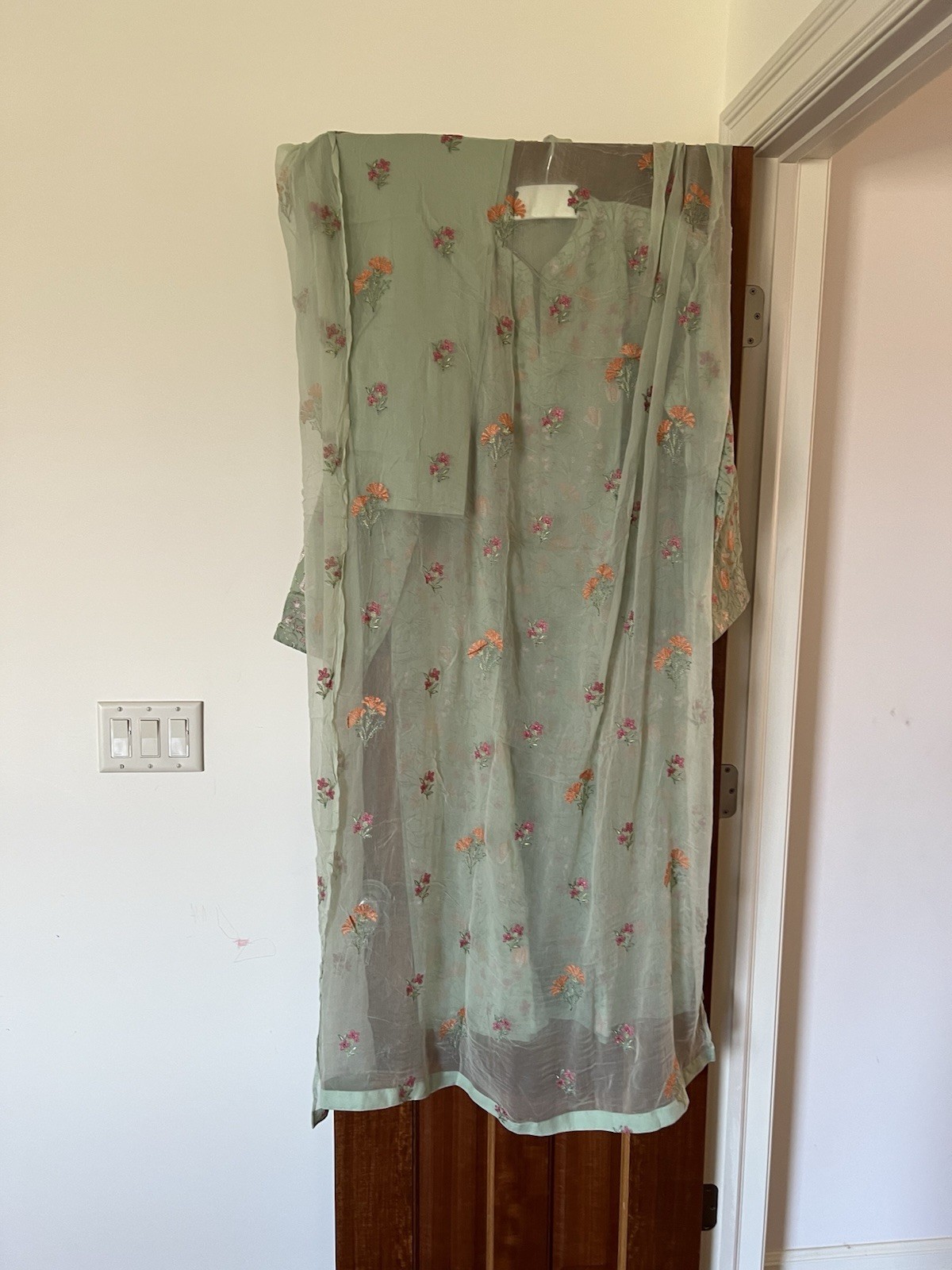 BAREEZES Women Swiss lawn 3 pc dress
