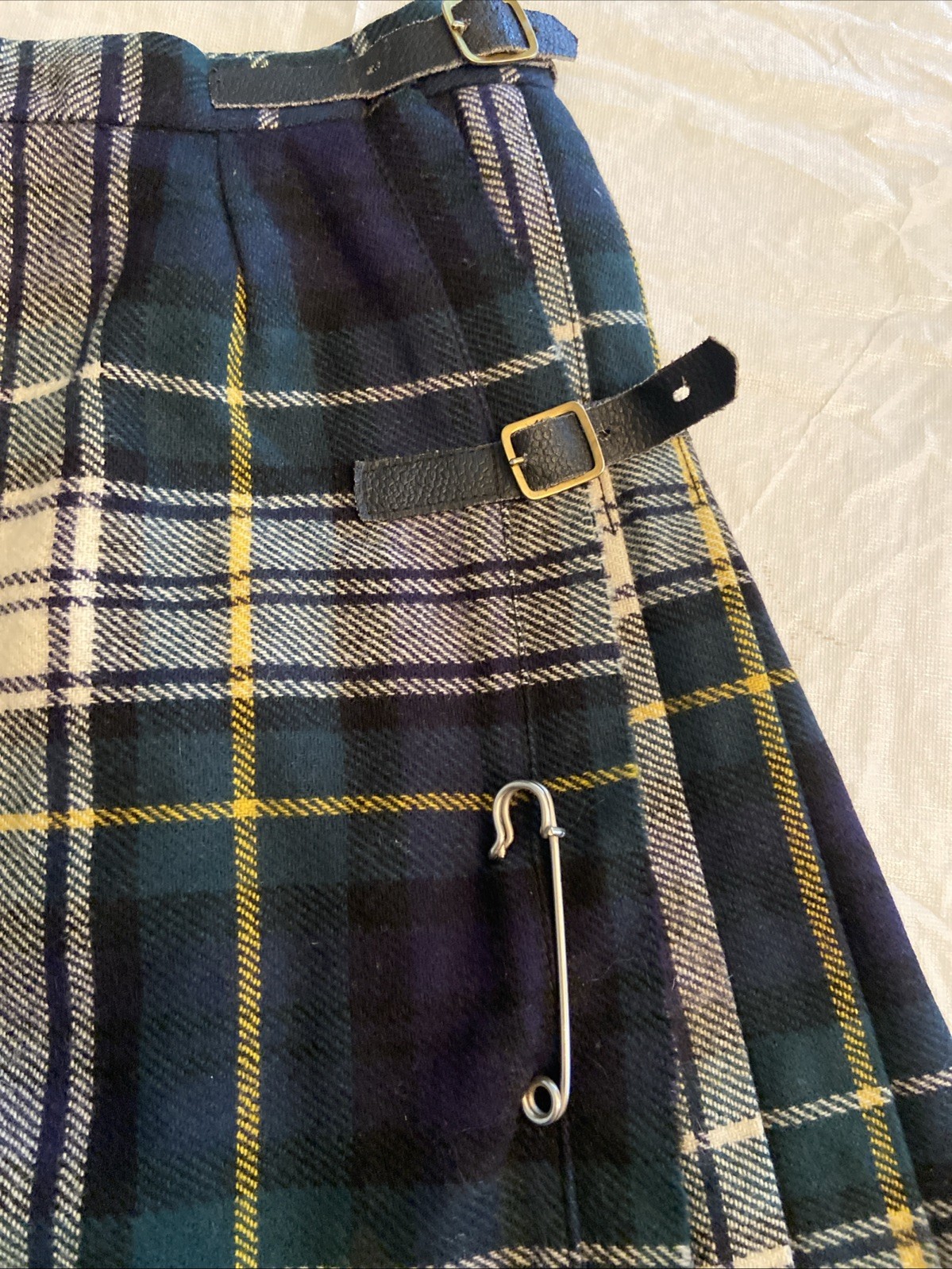 Vtg GLEN KILTS Slimma Wool Scottish Clan Gordon Tartan Plaid Kilt Skirt Sz 9 10