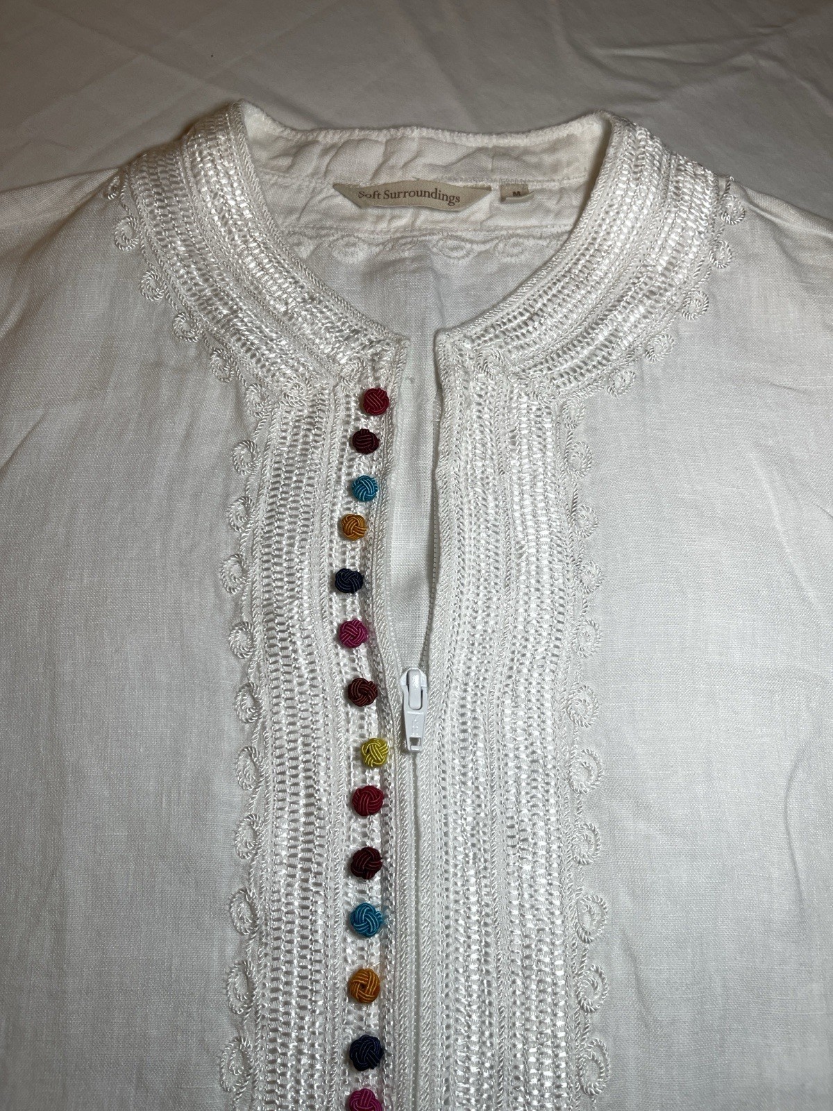 Soft Surroundings Women’s White Linen Embroidered Kurta Medium Made in India