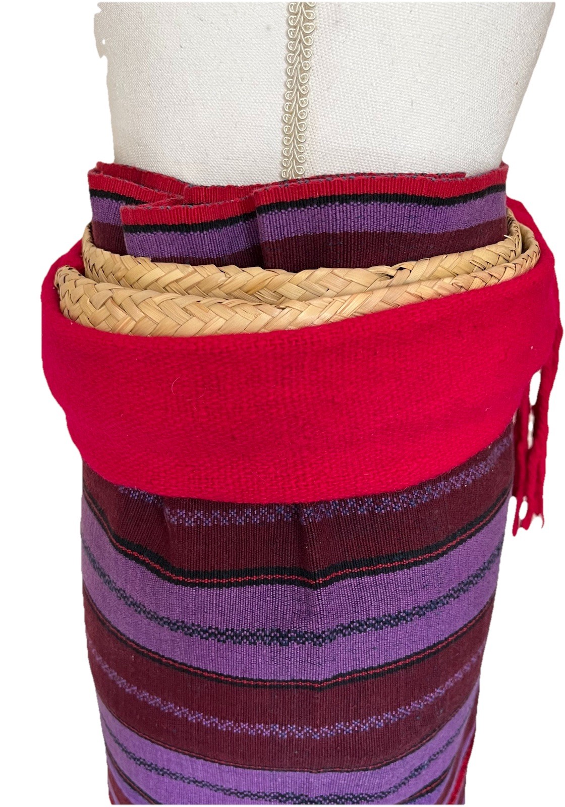 Rare 106″ MAYAN Woven Natural Rattan & Wool BELT Red From Mexico Vintage Rare
