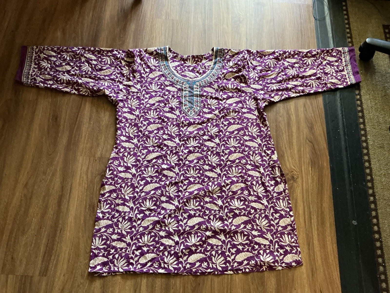 Polyester Crepe Flower Floral Purple Indian Kurta Kurti Top, 33” Long 46” Bust