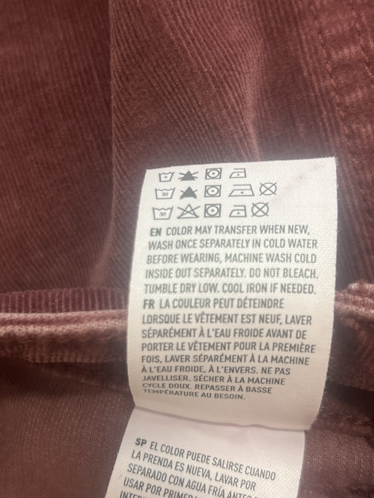 American Eagle New With Tag Women’s Corduroy Mini Skirt Burgundy Size 2 Retro
