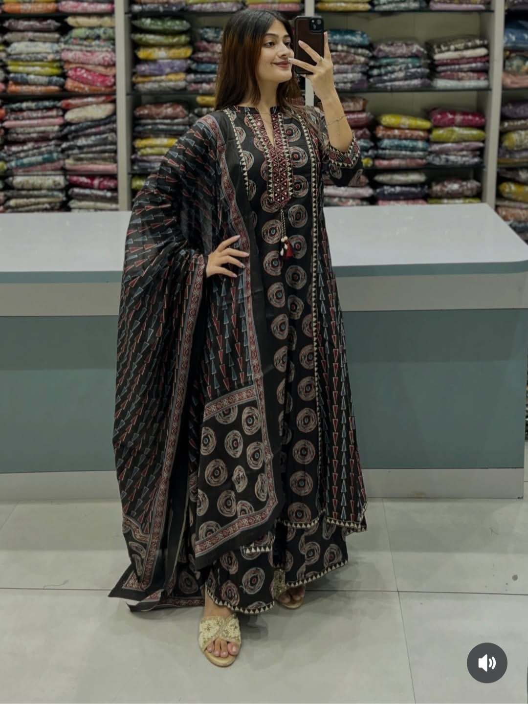 Women’s Cotton Printed Kurta Pant Dupatta Set 3 Piece Ethnic Suit Black Red
