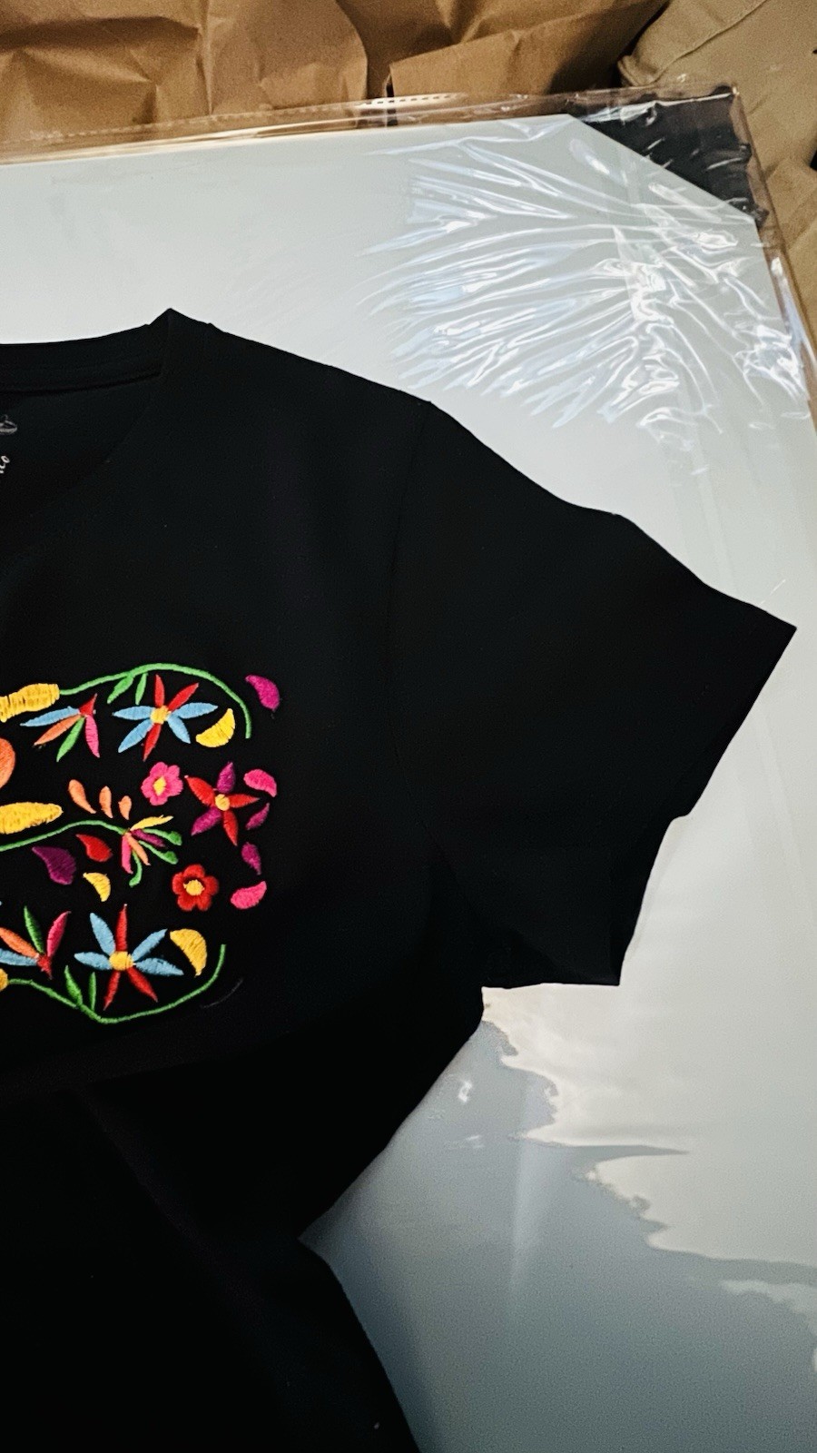 MOY artesanal Black Cotton Mexican Embroidered Shirt Size L