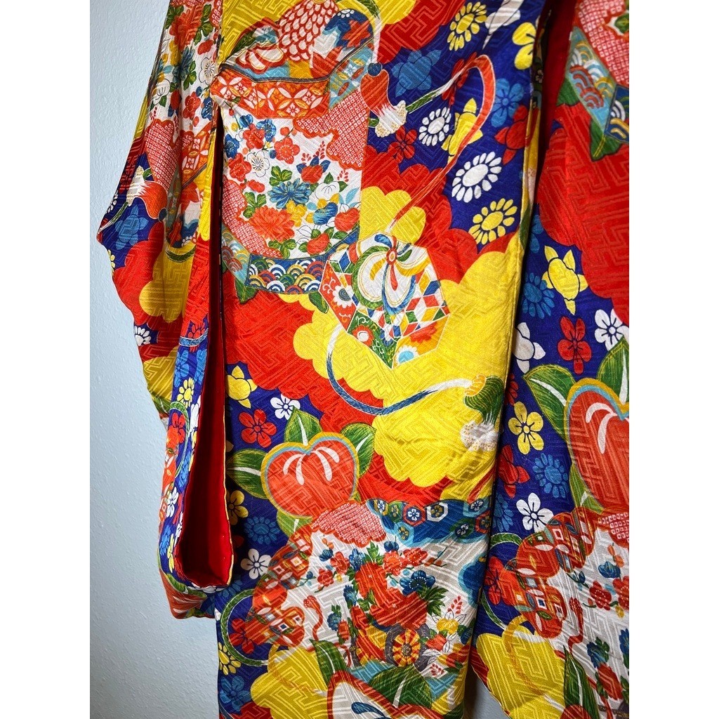 Vintage 70s Handmade Kimono Robe Japanese Childrens Multicolor Floral Fruit