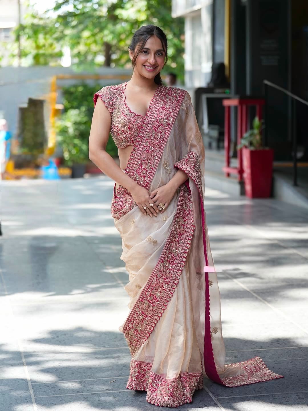 Indian Wedding Saree with Designer Blouse Bollywood Celebrity Style
