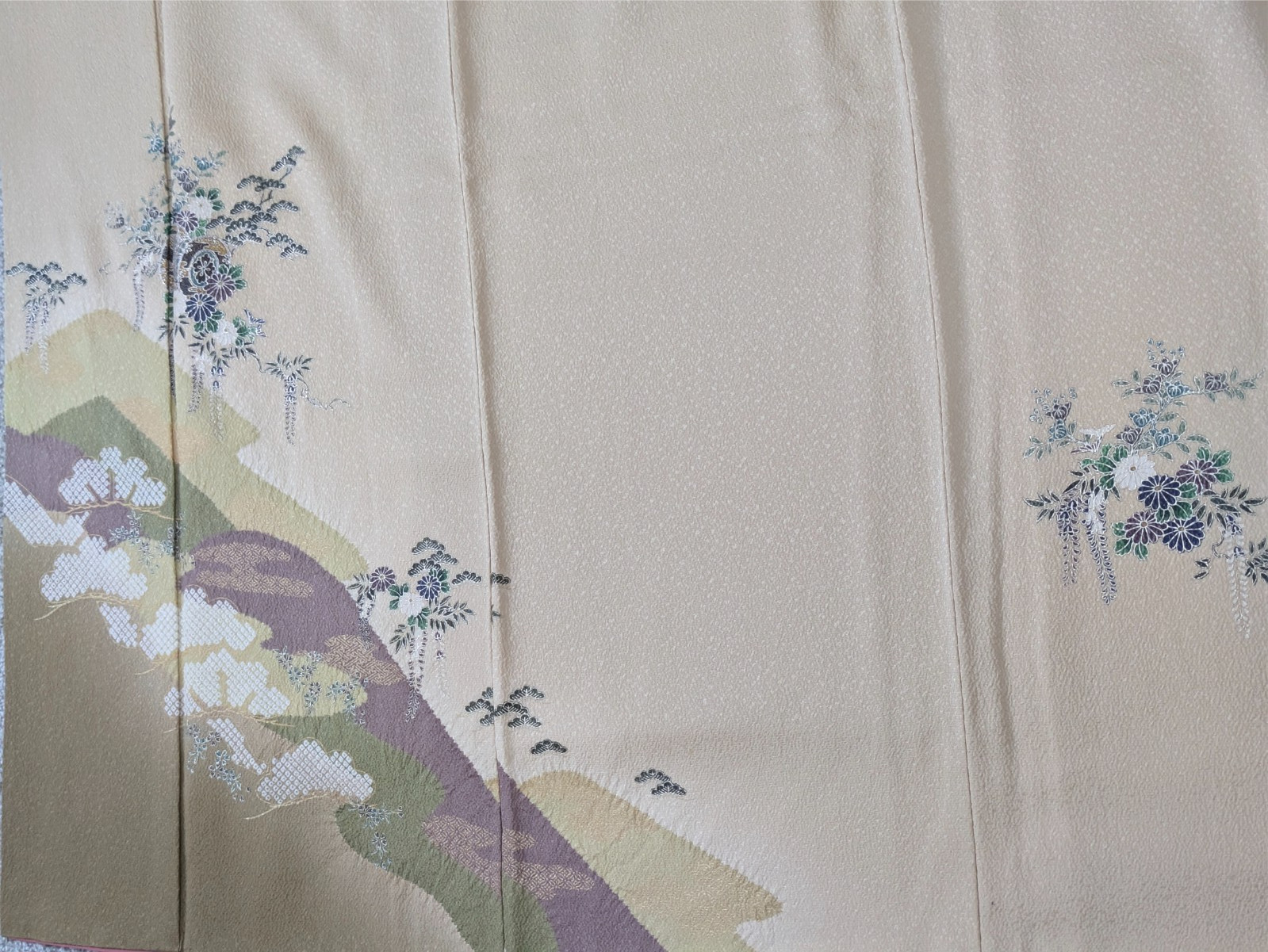 Vintage Japanese Kimono Silk Homongi Beige Shibori Floral Chirimen KInsai Art