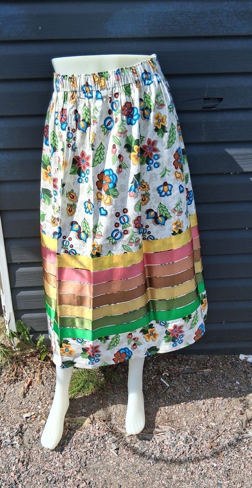 ribbon skirt native