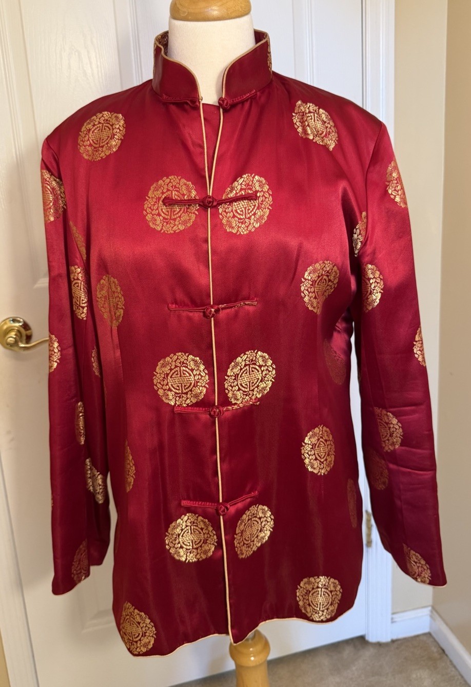 Vintage MAY MEI Chinese Tang Jacket Red Gold Brocade Satin Mandarin XXXL