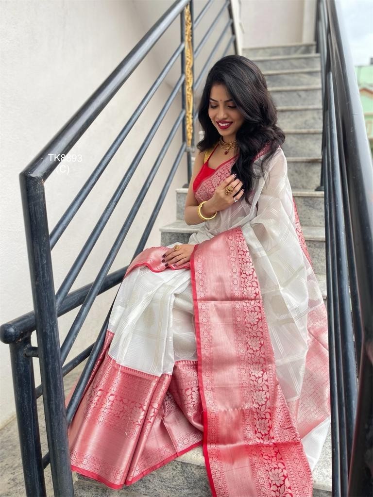 indian sarees for women White Silk Saree Bollywood Jacquard Brocade Blouse Saree