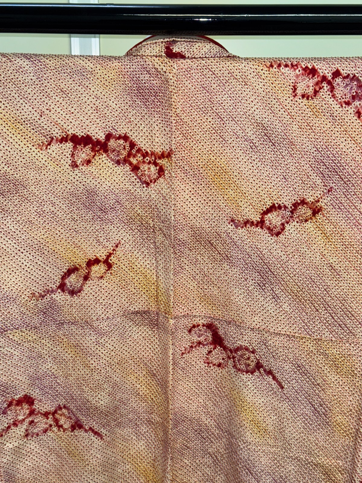 Japanese Vintage Kimono Silk red shibori expensive tradition Dirt Height 59.8in