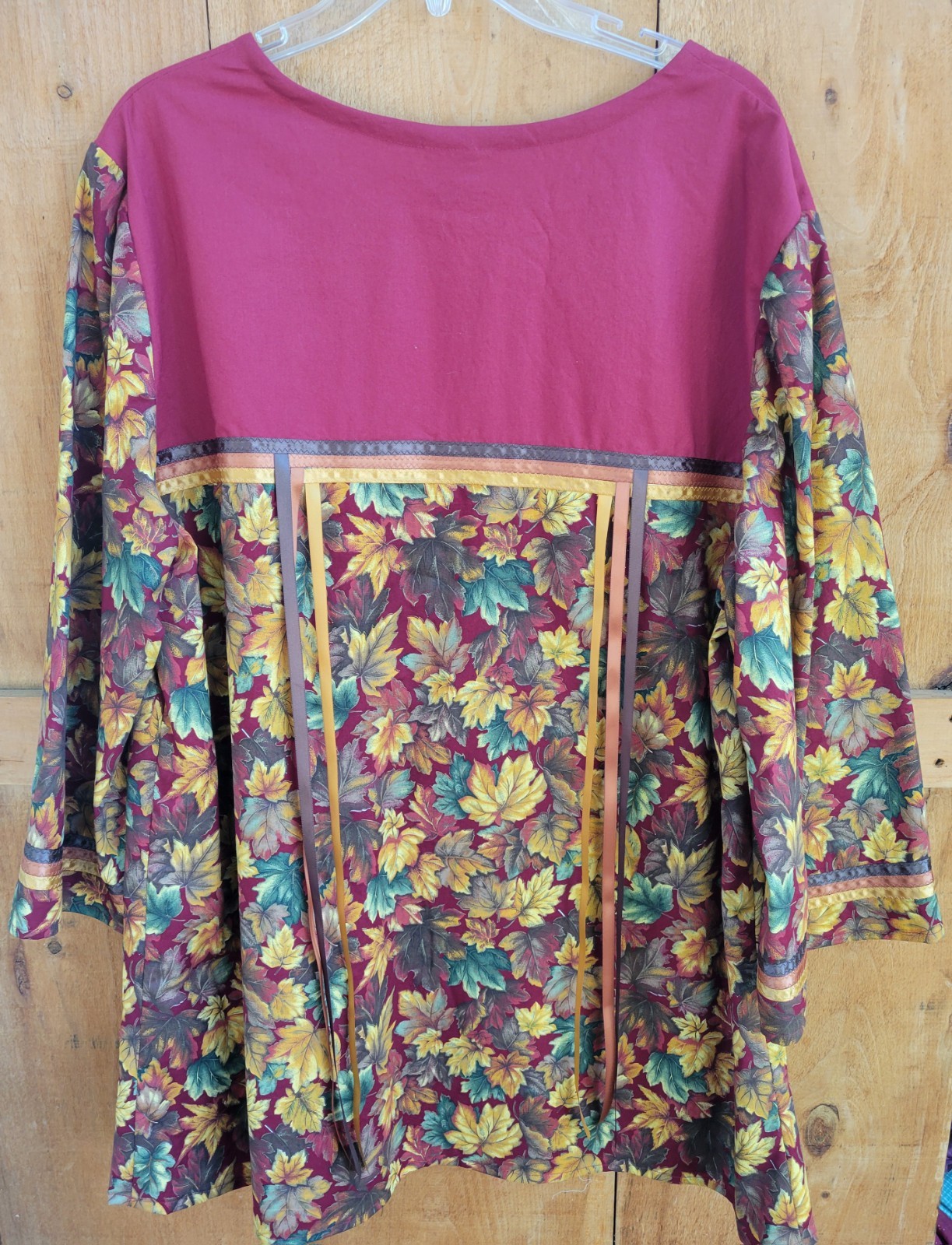 Woman’s Autumn Leaves Print ribbon shirt Size XXL powwow regalia FREE SHIPPING