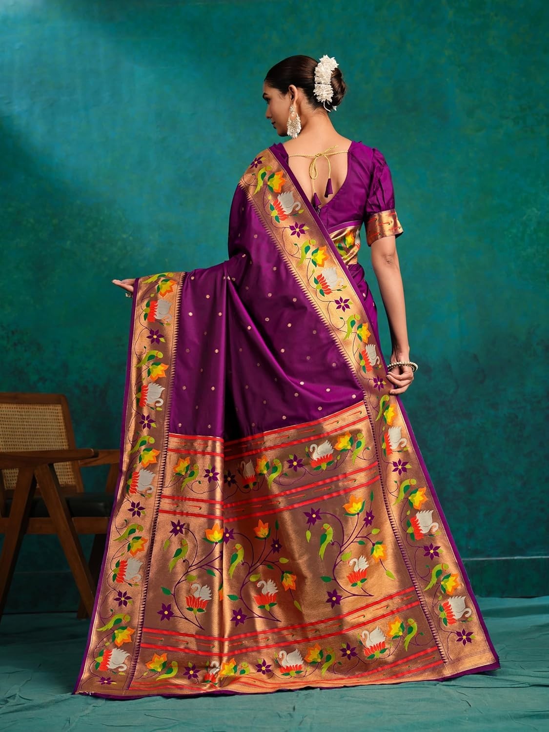 Women’s Pure Silk Paithani Woven Saree With Blouse Piece