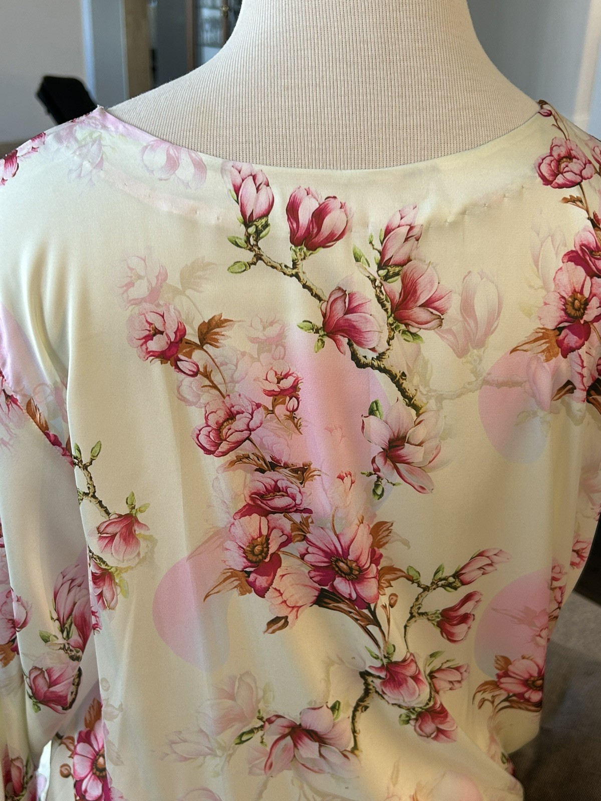 Abu Dhabi custom designed and made women’s dress with beautiful beaded detail