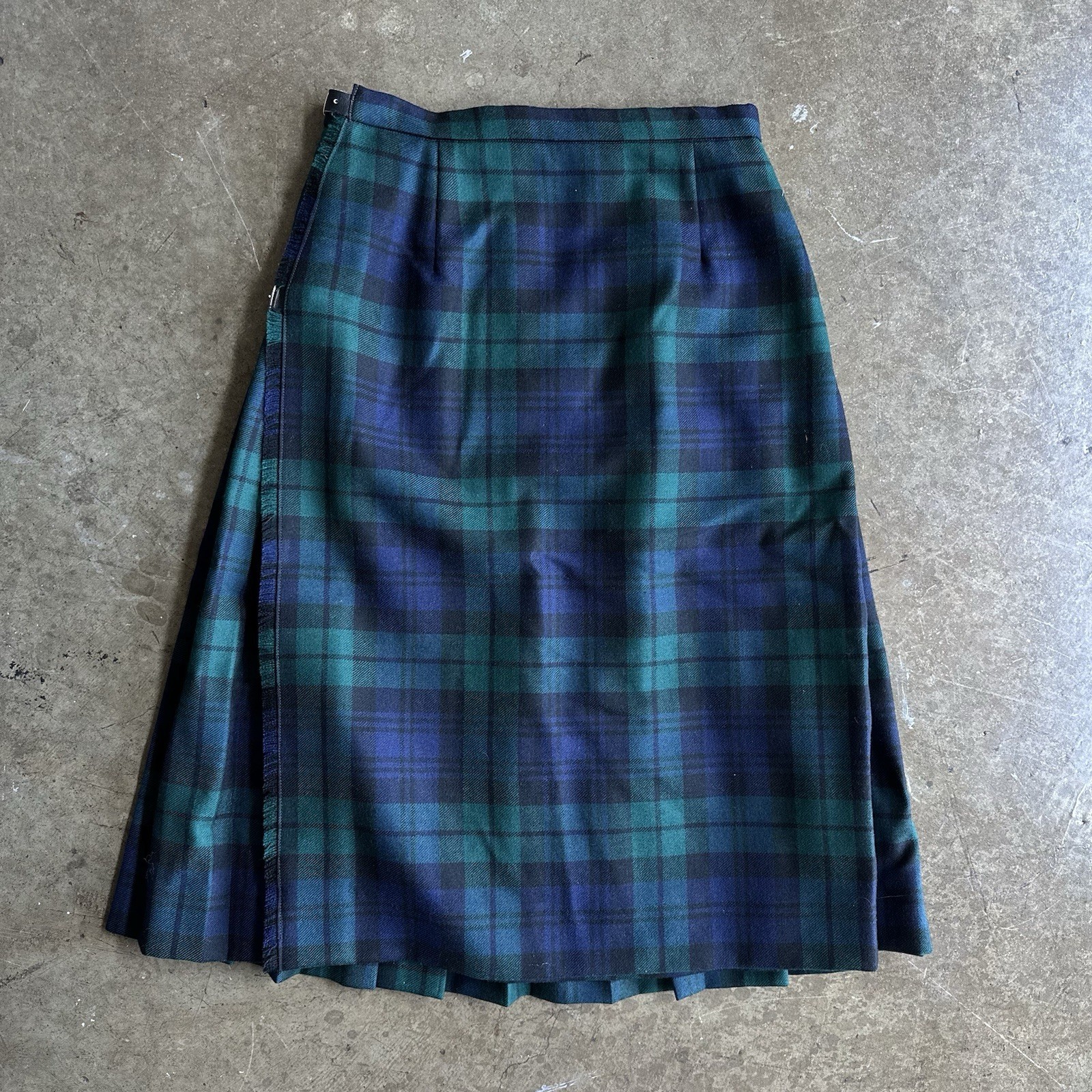 Vtg Hector Russel 100% Wool Adjustable-Waist Plaid Tartan Scotland Kilt – 26×26