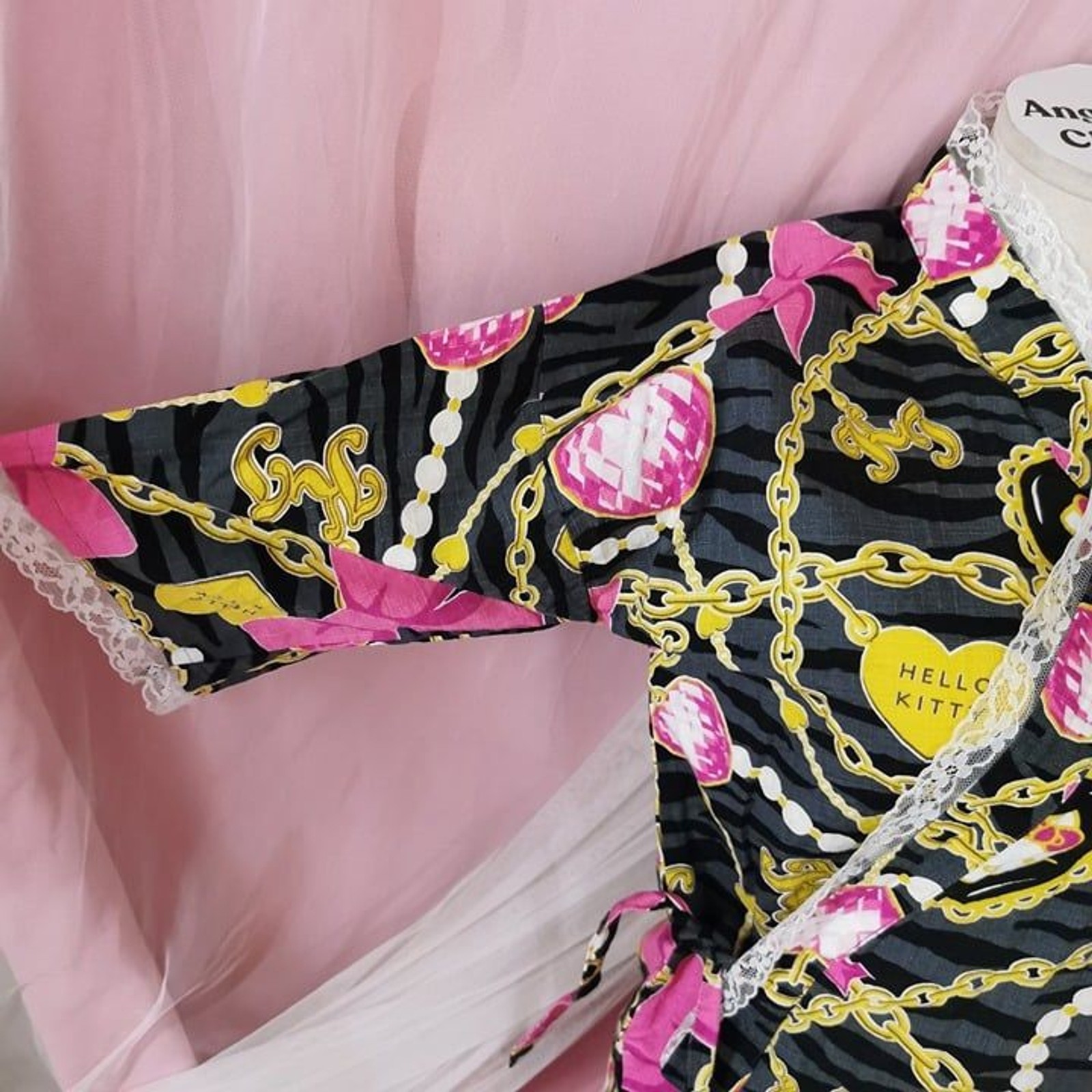Hello Kitty Outfit Size Small Rare Black/Pink Lace Chains Ribbon Top Shorts Set