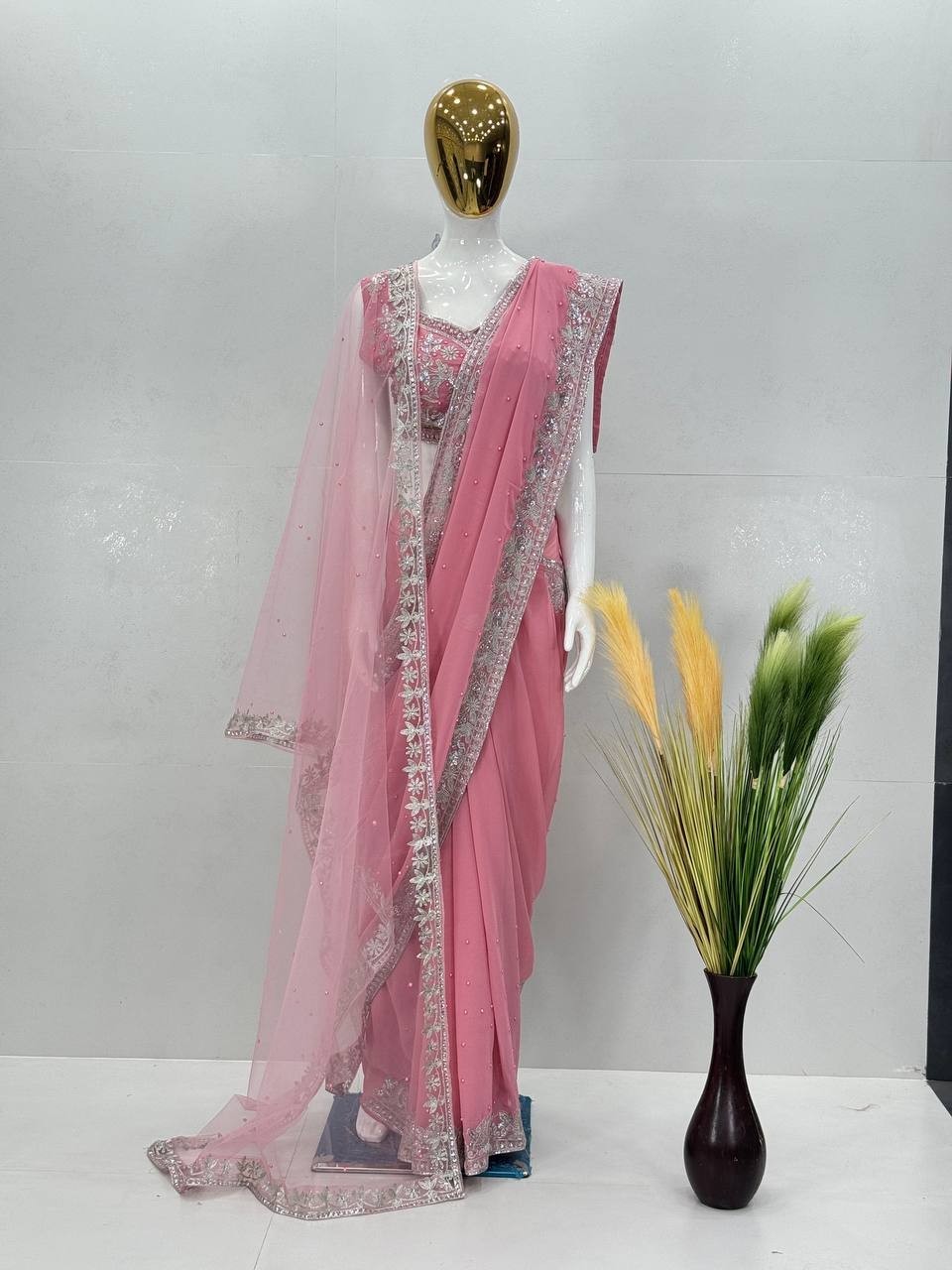 Latest Pink Heavy Faux Georgette Saree With Fancy Blouse For Function Wear