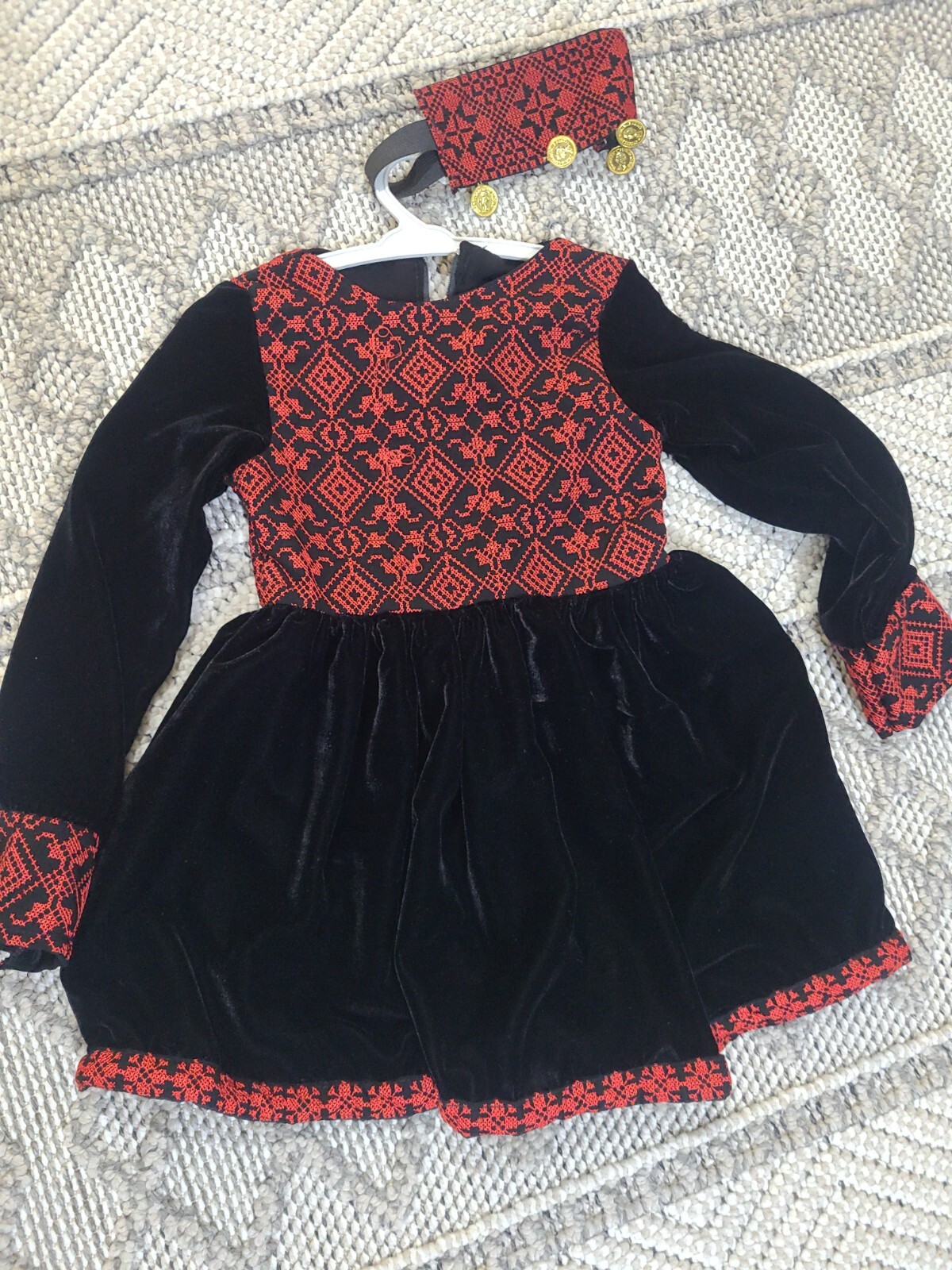 Palestinian- embroidery size2 A little girl’s Velvet dress with a headband
