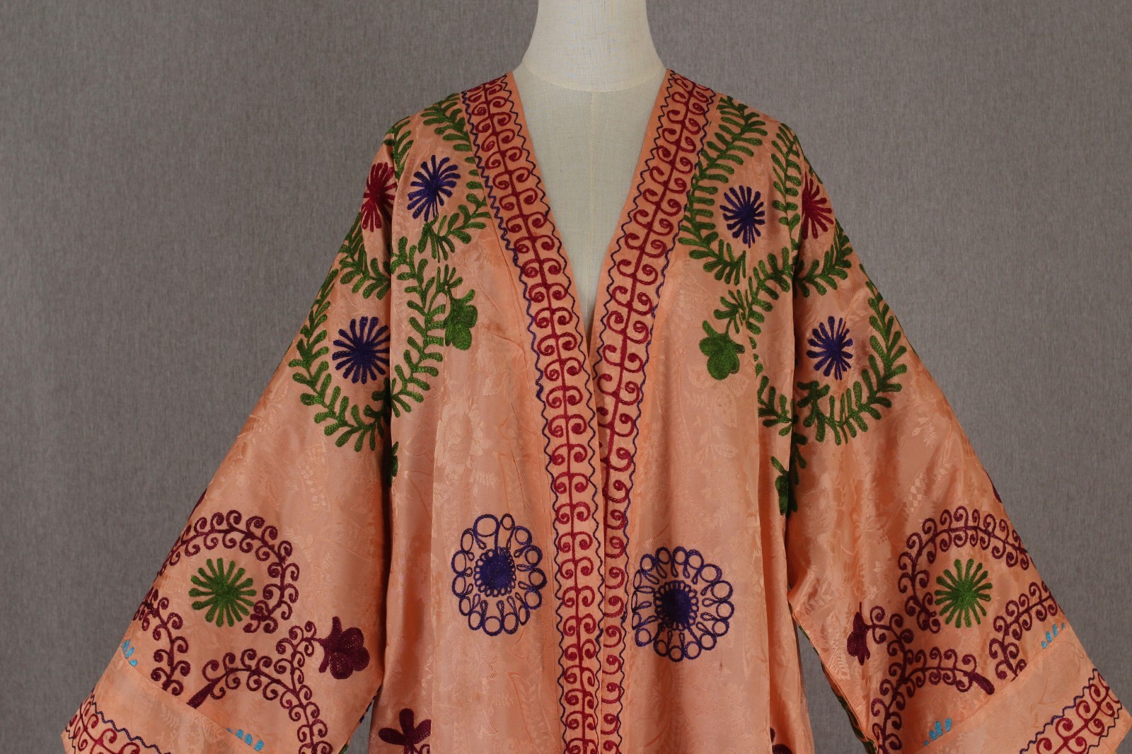 Vintage Uzbek Suzani Chapan Robe Jacket Embroidered OOAK Boho Ethnic Coat Kimono