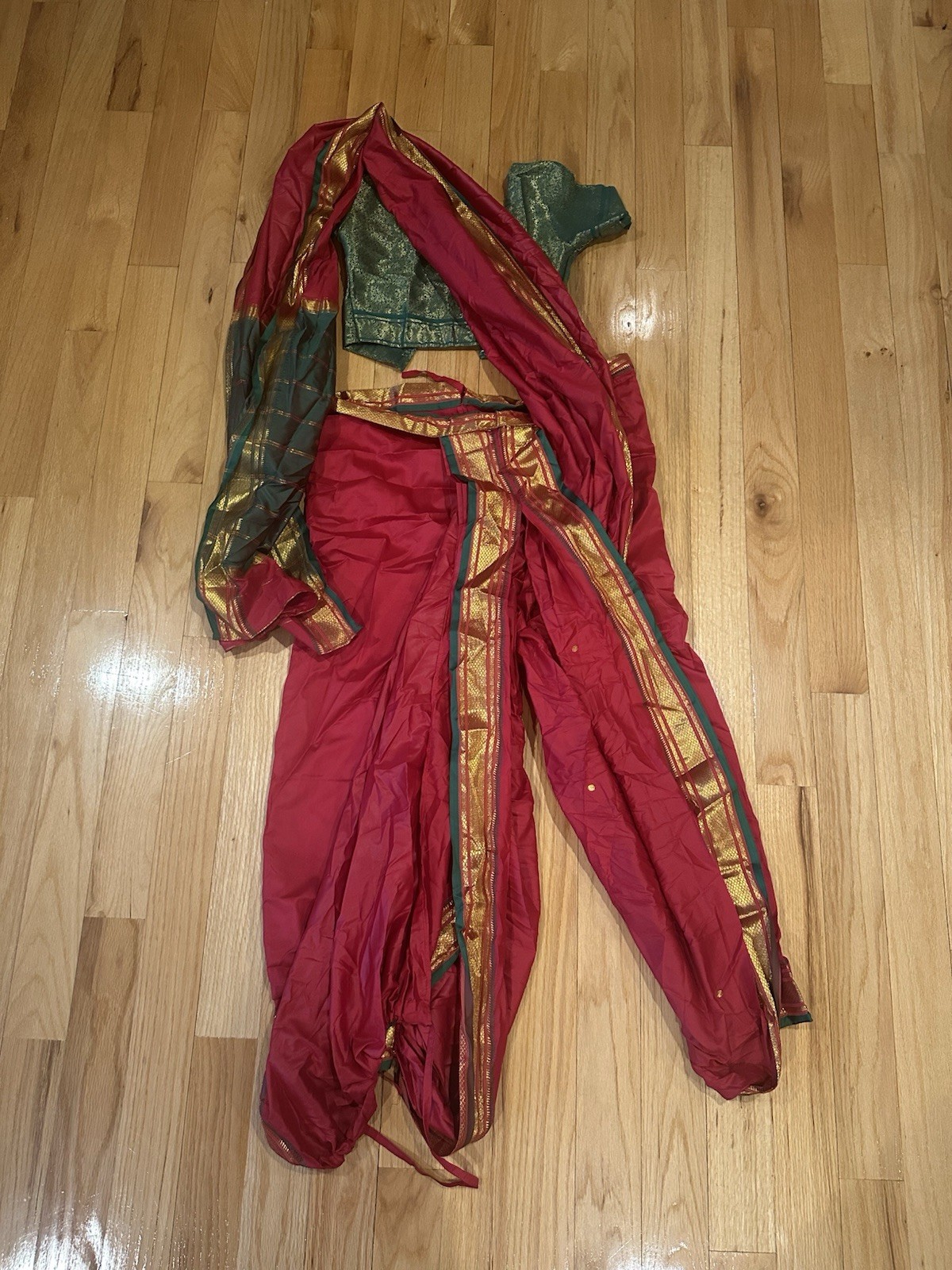 Women’s Indian Nauvari Sari Silk Marathi Ethnic Indian Traditional Wedding