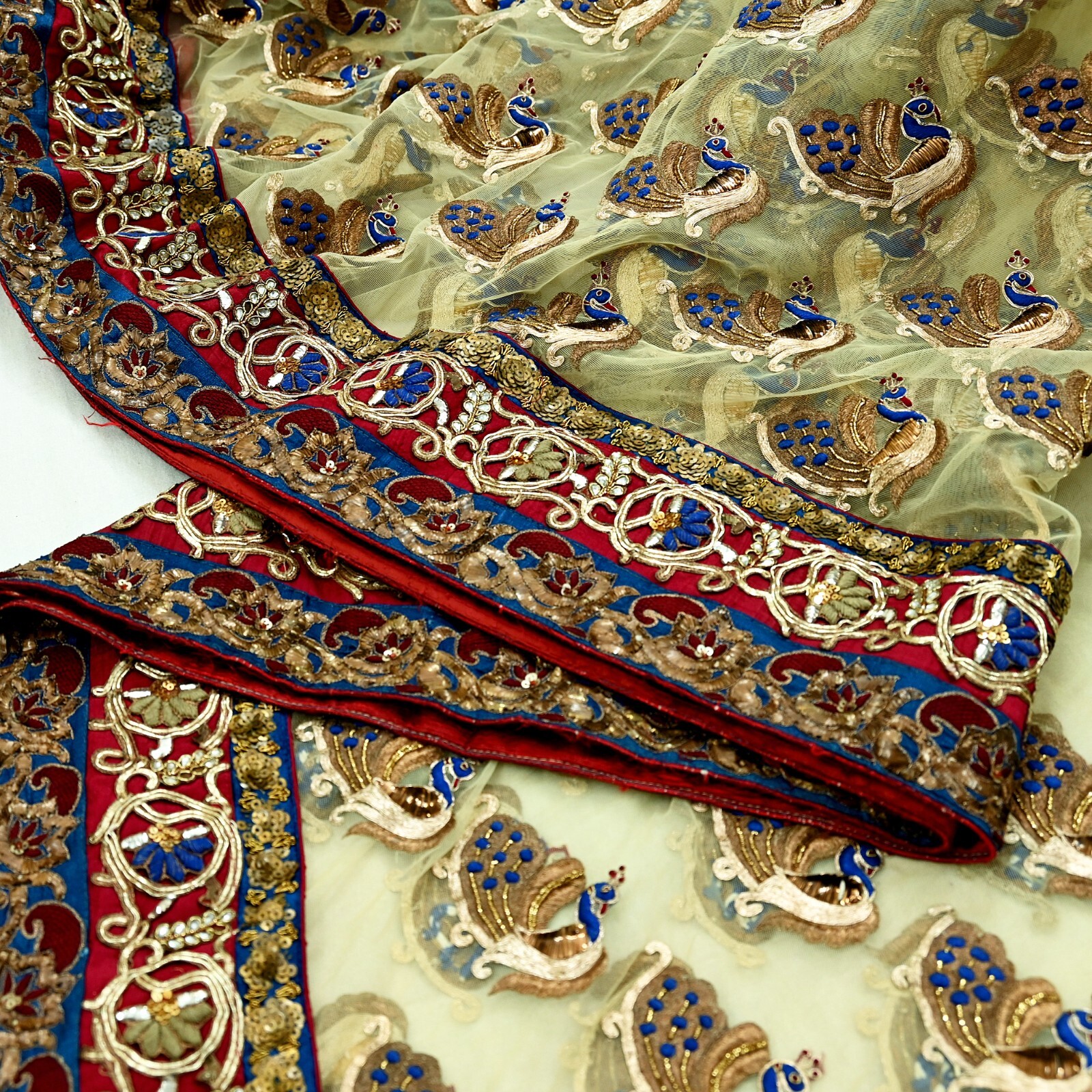 Indian Pre-owned Sari Ivory Net Hand Embroidered Anamika Khanna Designer Sarees