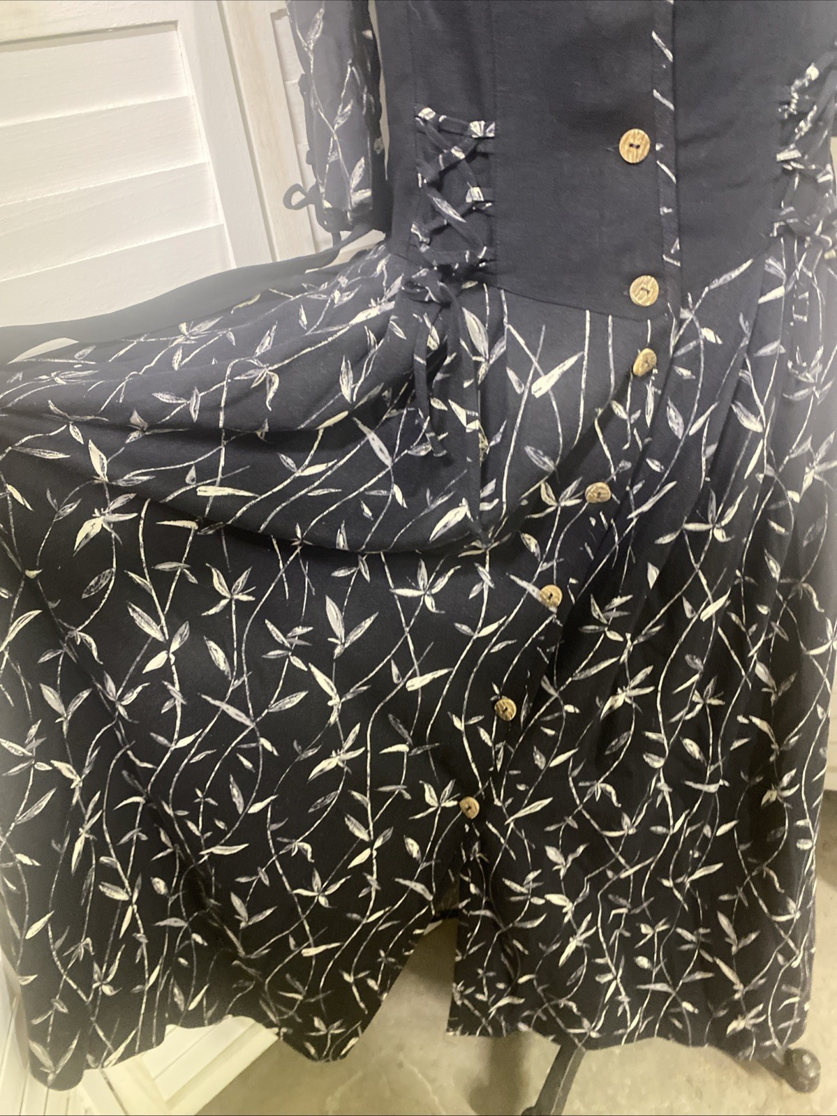 VTG Black Viscose Floral German Bavarian Long Dirndl Dress Oktoberfest Large