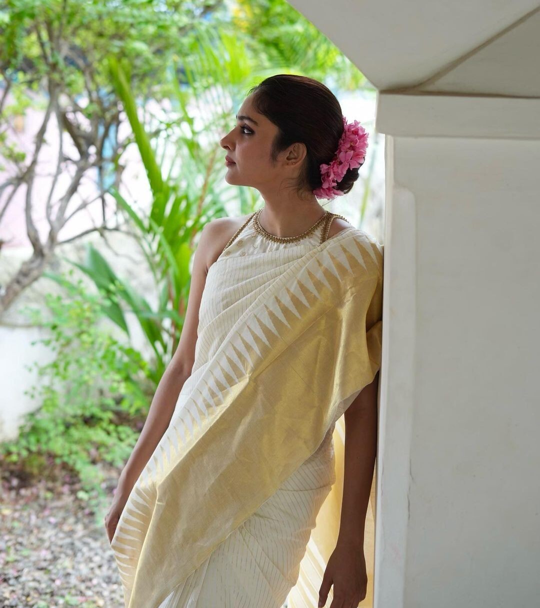 Women’s Banarasi Soft Silk Saree With unstitc Blouse Piece, Indian Wedding Wear