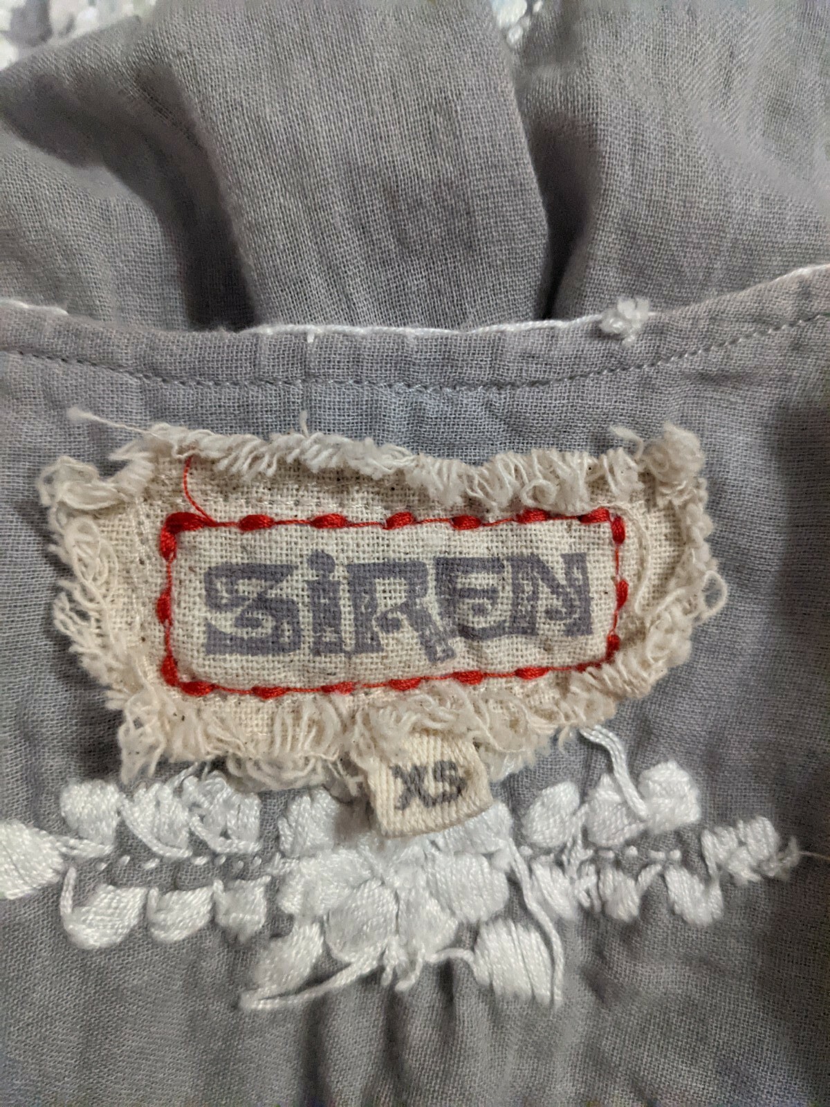 Siren Mexican Embroidered Boho Gray Shirt Blouse Festival Sz XS Extra Small