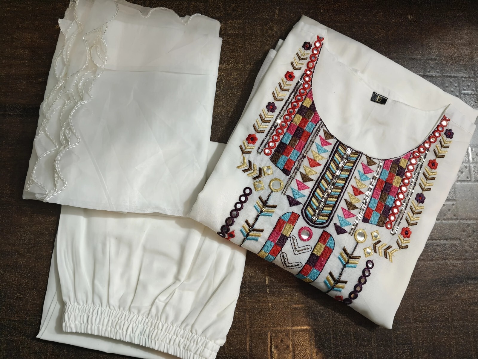 Chanderi Suit Set with Palazzo, Traditional Ethnic Wear With Tassel Details