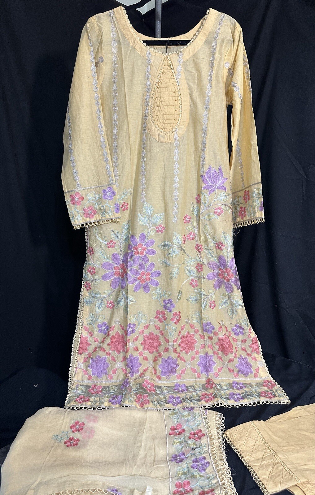 ⭐️Premium BRAND ADAN LIBAS- Beautiful EMB COTTON ,Suit .3 pc , Medium- $45