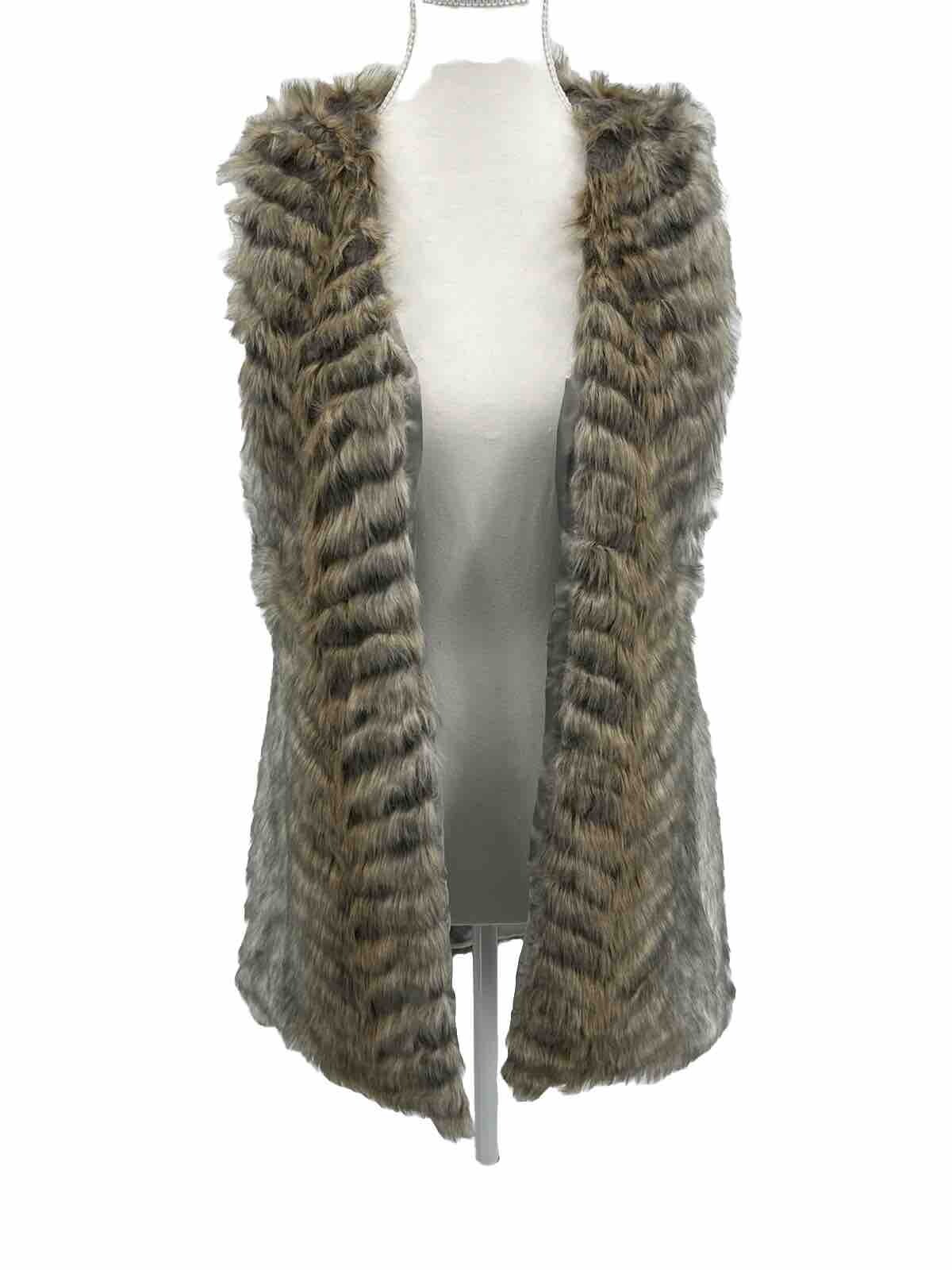 DayTrip Faux Fur Vest Size Medium M Fully Lined Multi Color Brown Tan Cream
