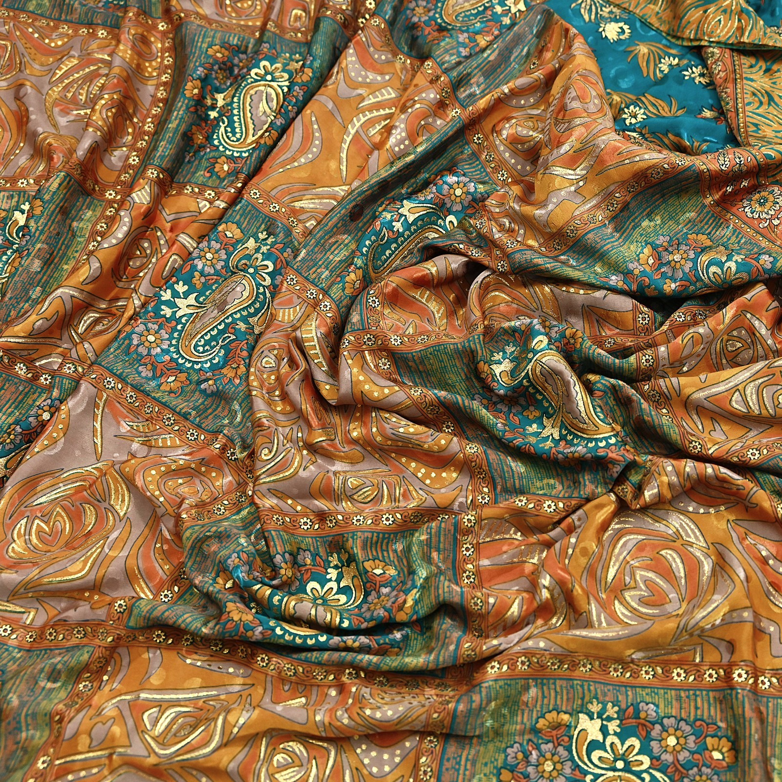 Indian Vintage Sari Moss Crepe Printed/Painted Saree Floral 5 Yards Soft Fabric