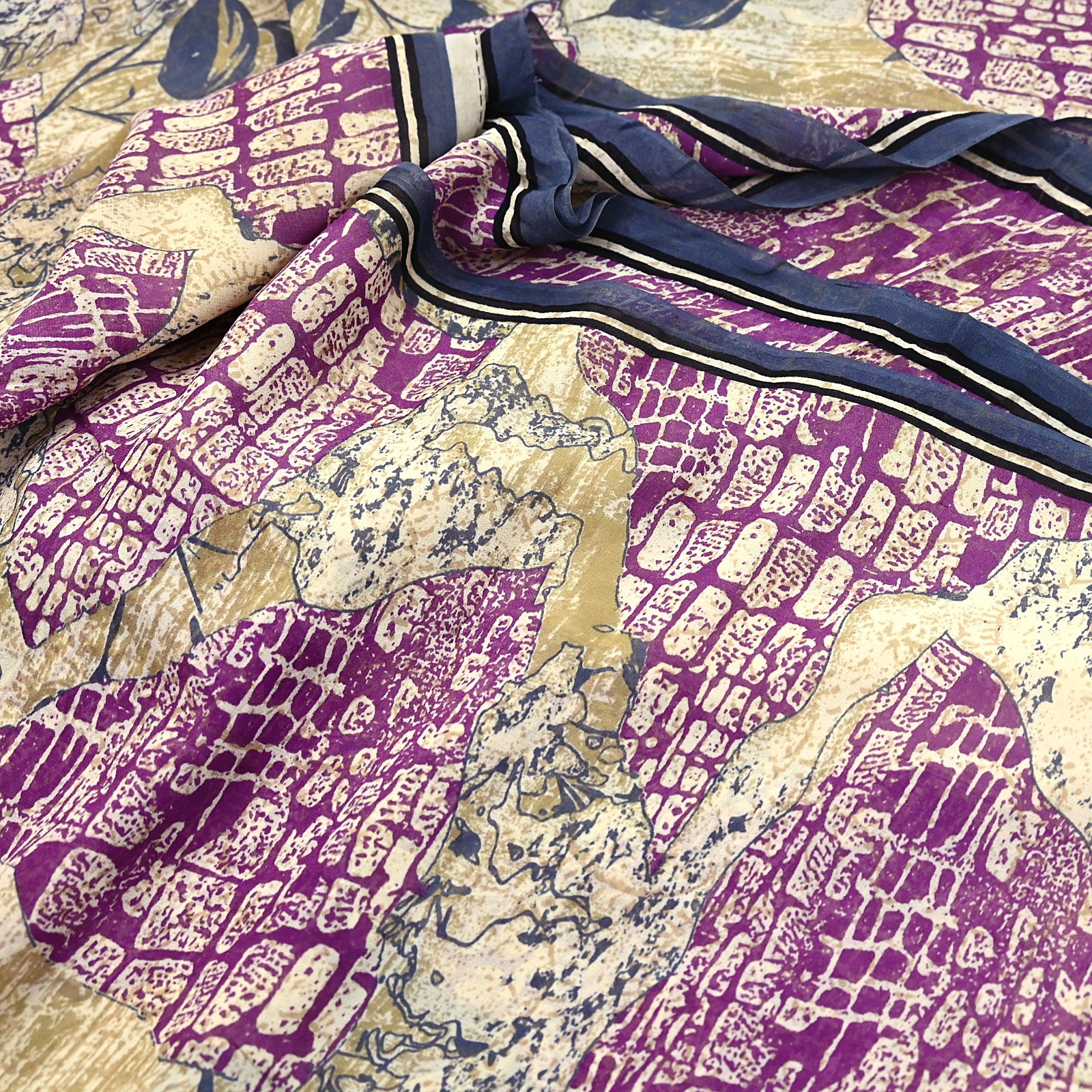 Women Vintage Sari Beige & Purple Pure Georgette Silk Printed Saree Craft Fabric